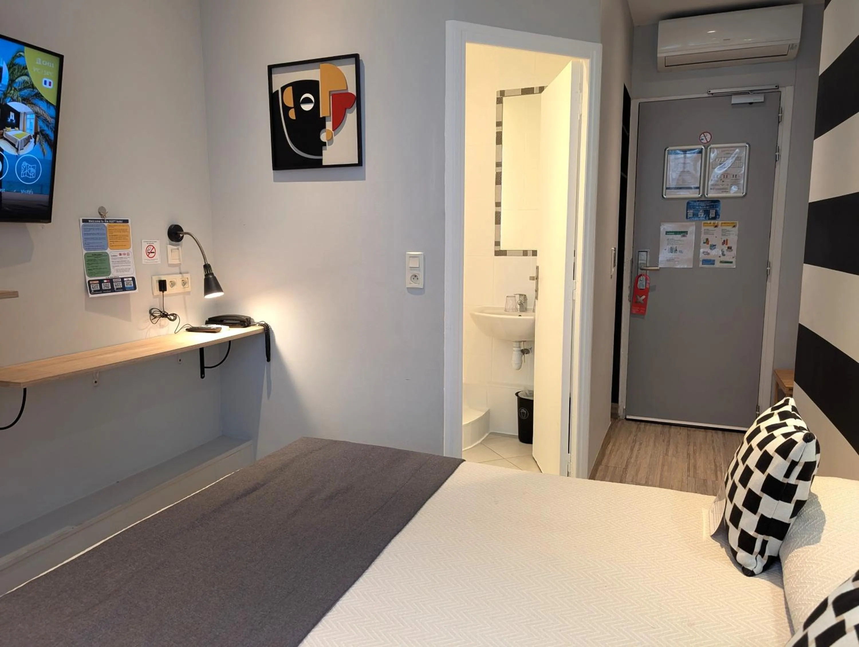 cot, Bed in H33 Hôtel