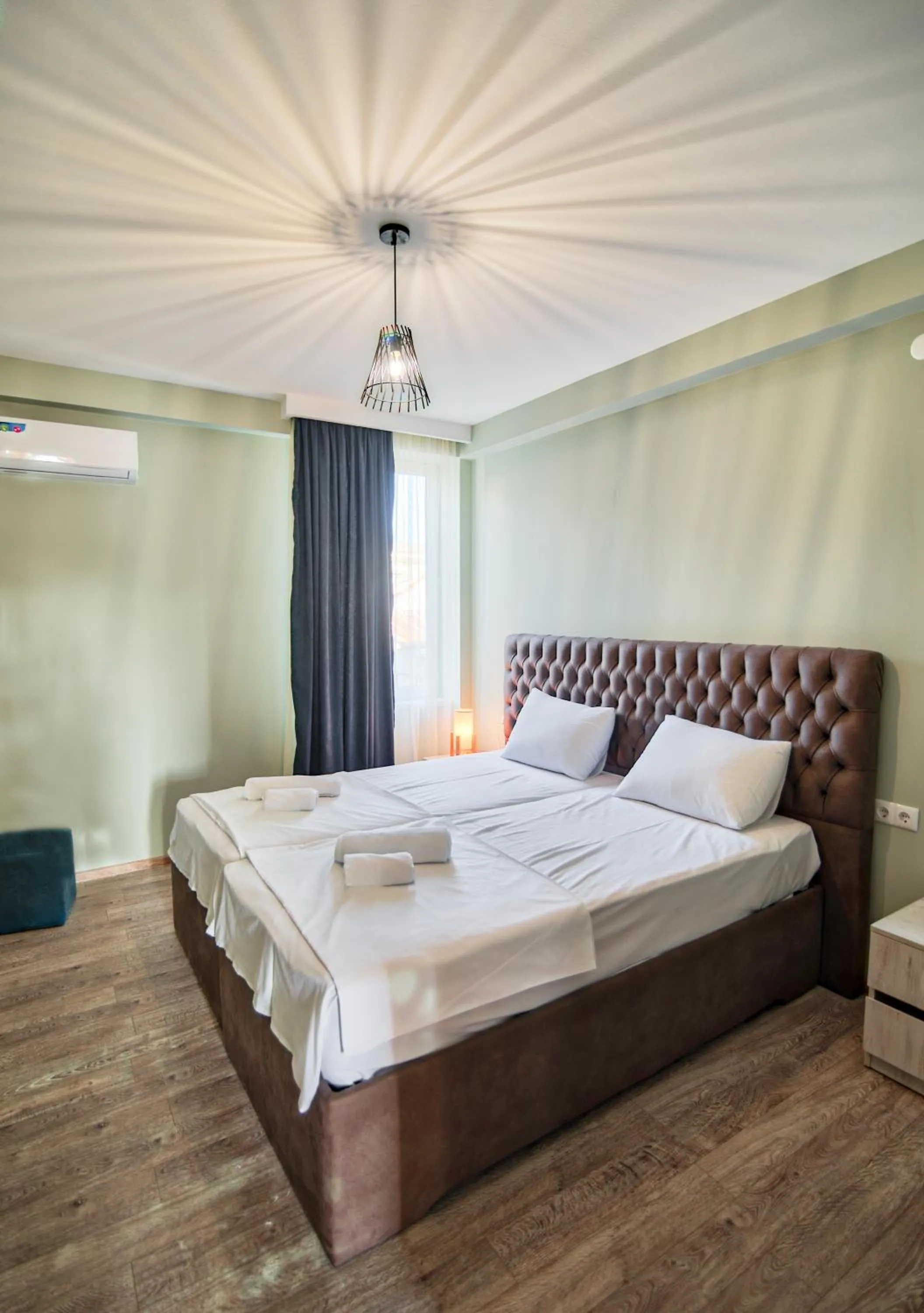 Double or Twin Room with City View in Four Seasons Riverside