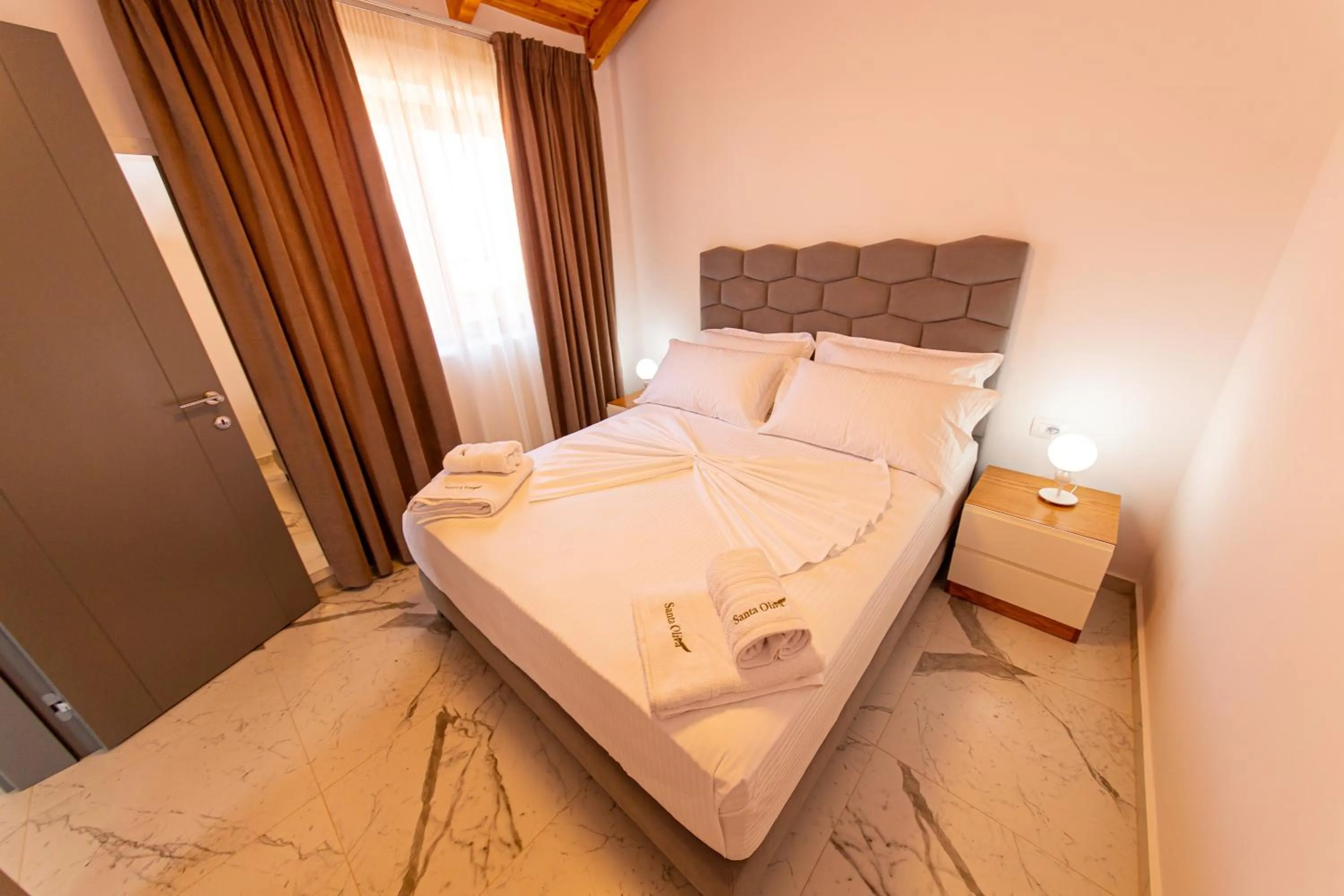 Photo of the whole room, Bed in Santa Oliva Suites