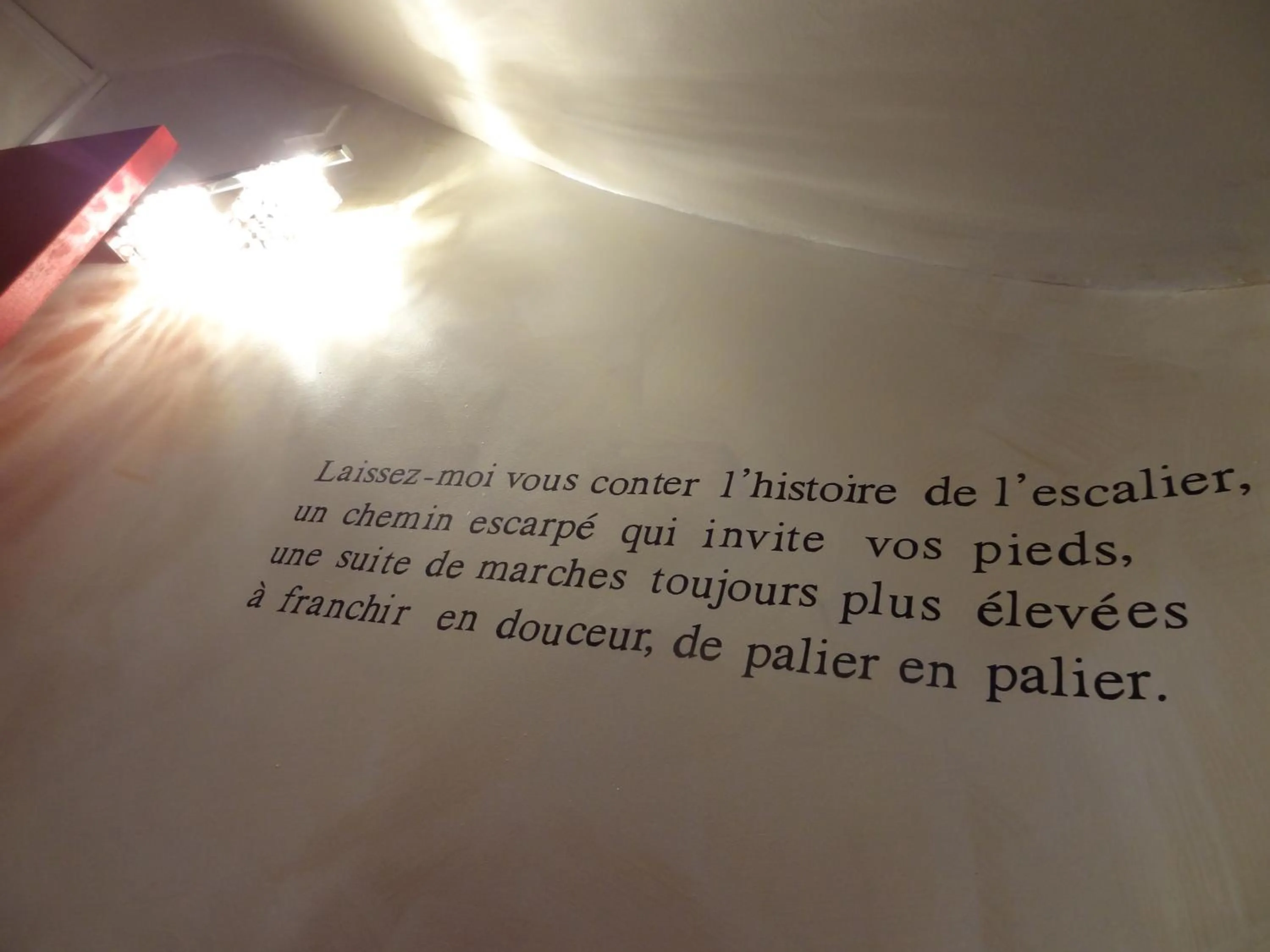 Decorative detail in Amélie Hotel