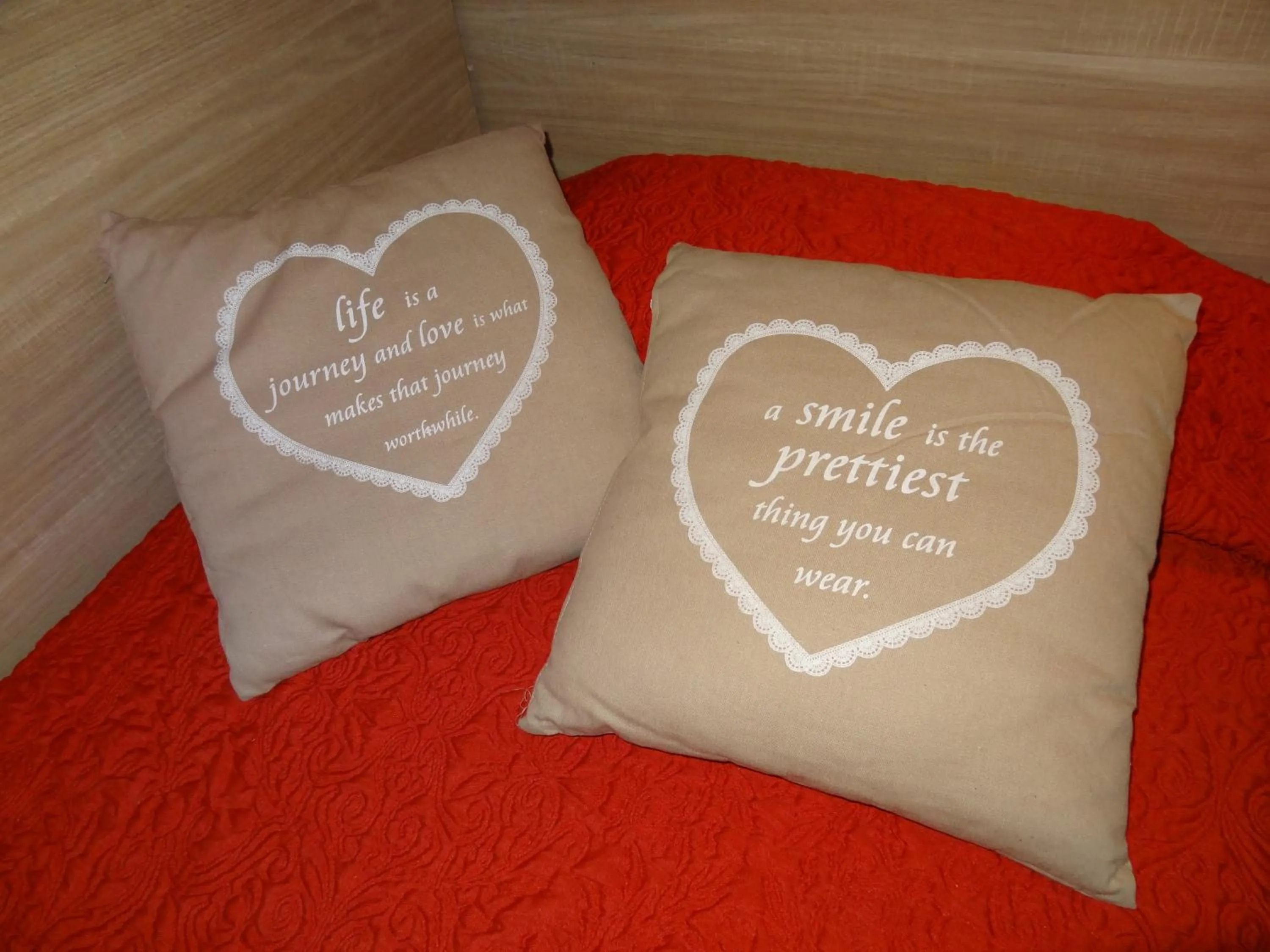 Bed in Amélie Hotel