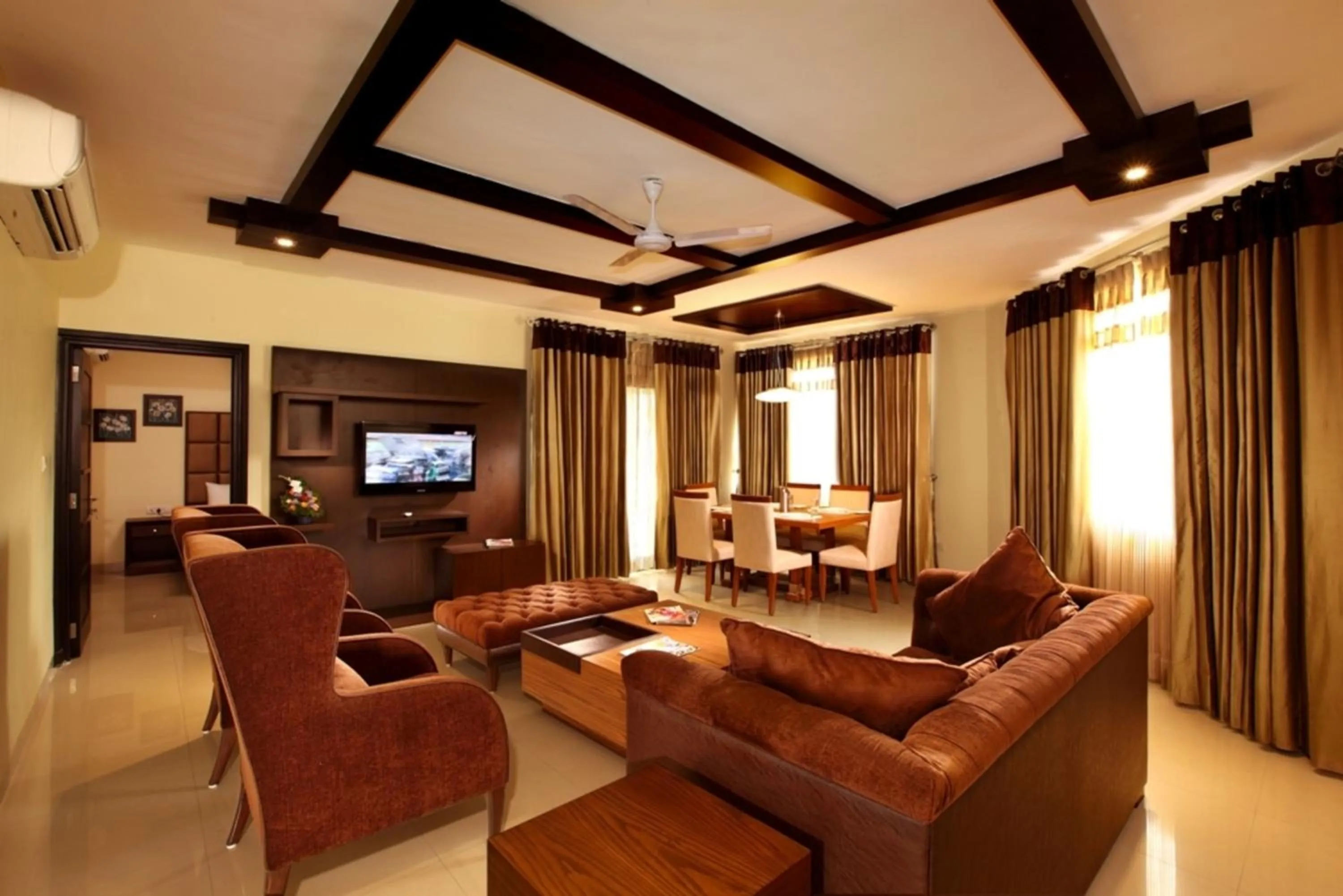 Living room in The Golden Suites & Spa