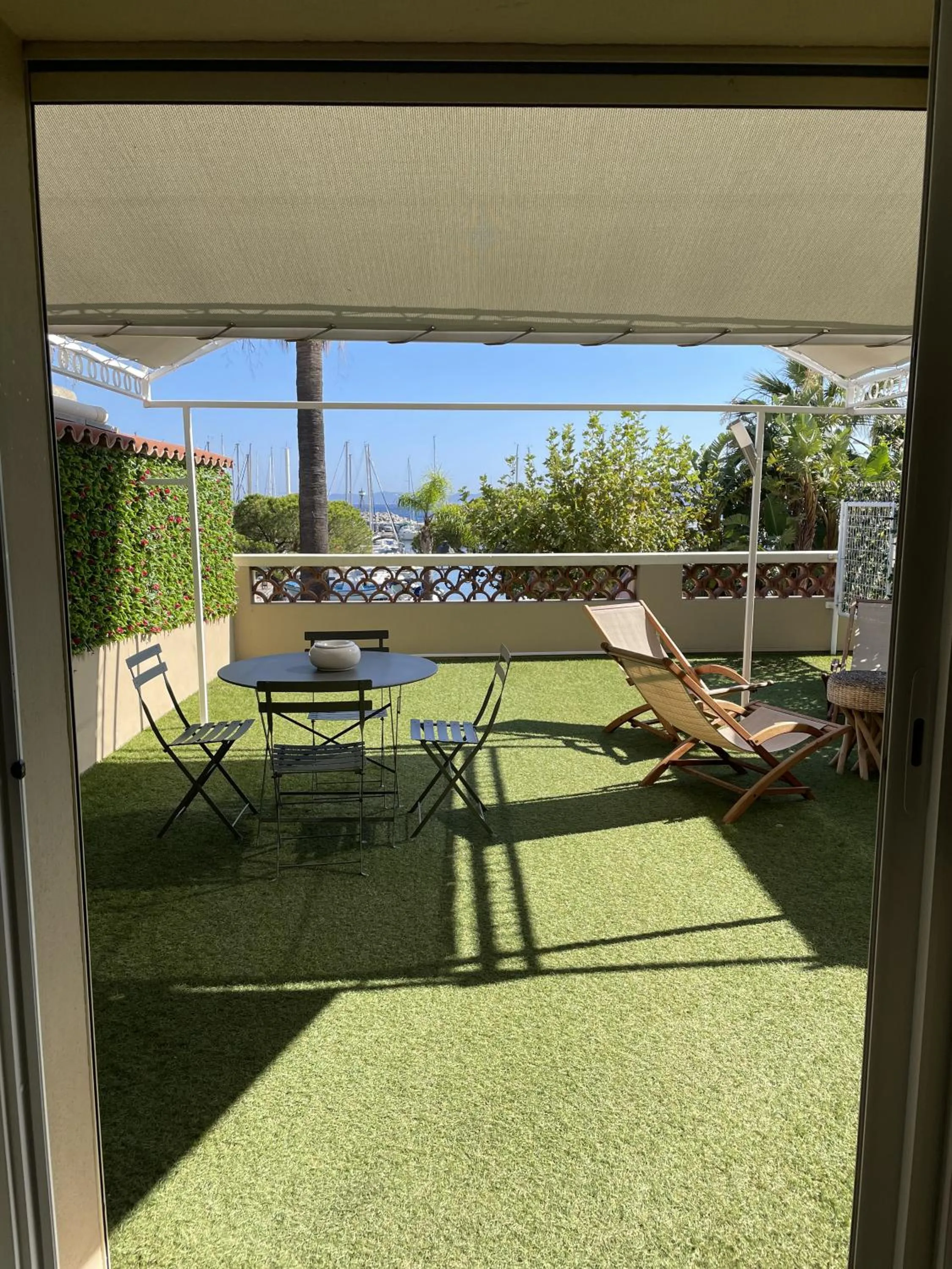 Balcony/Terrace in Hôtel Le Rabelais