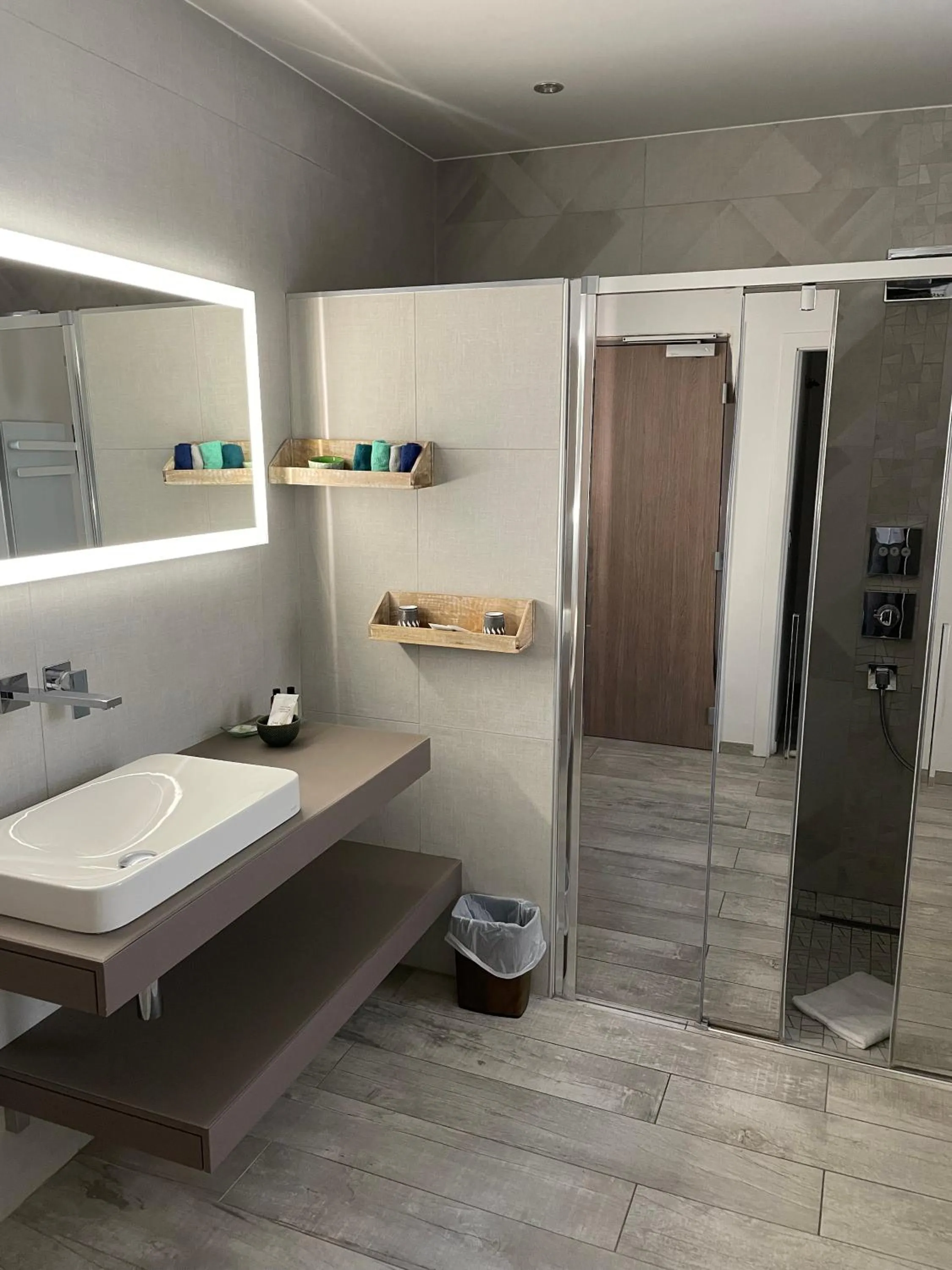 Bathroom in Hôtel Le Rabelais