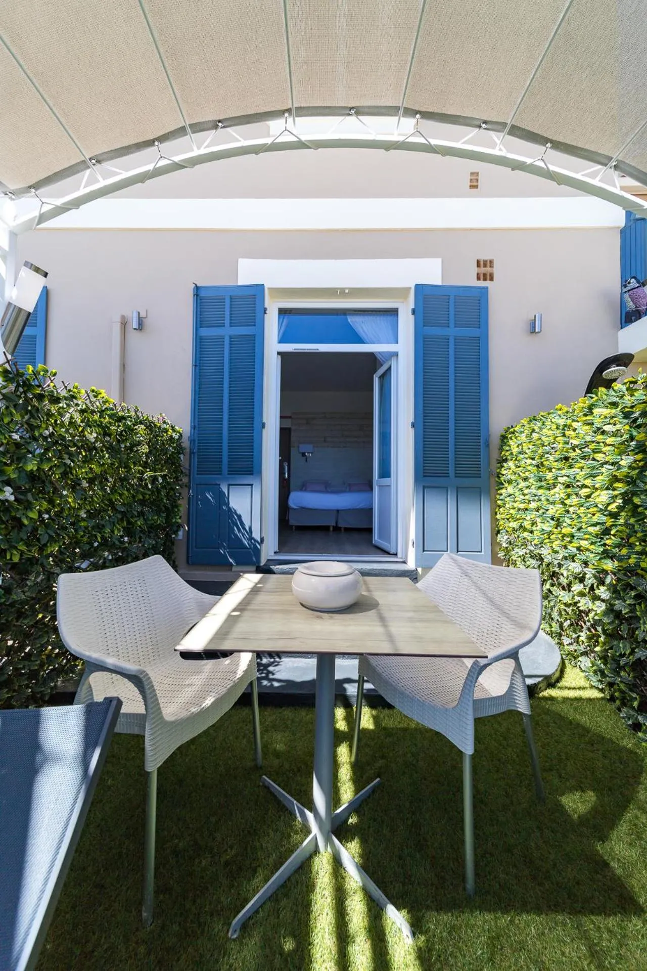 Balcony/Terrace in Hôtel Le Rabelais