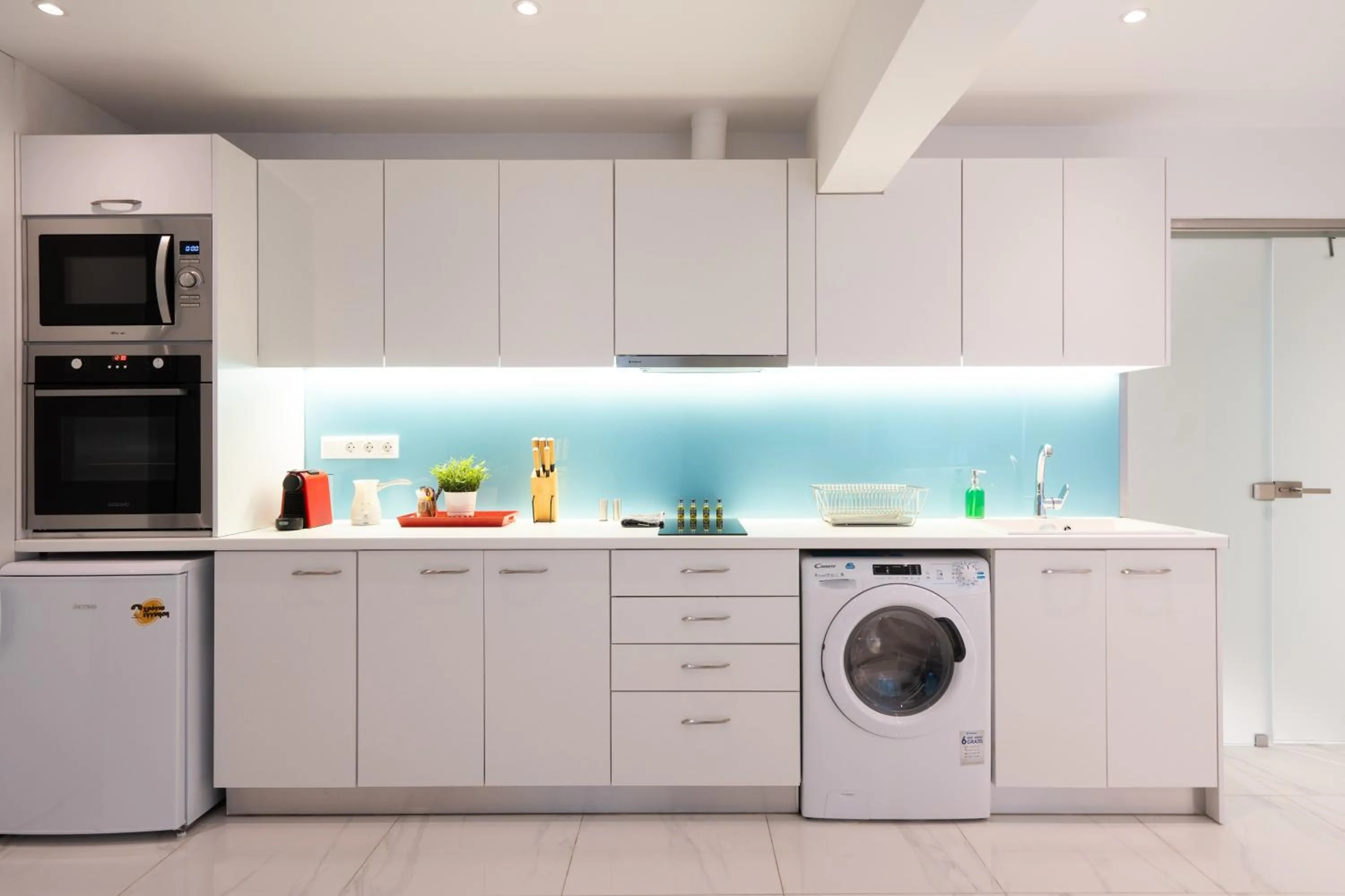 Cute and Convenient Studio in Athens Center