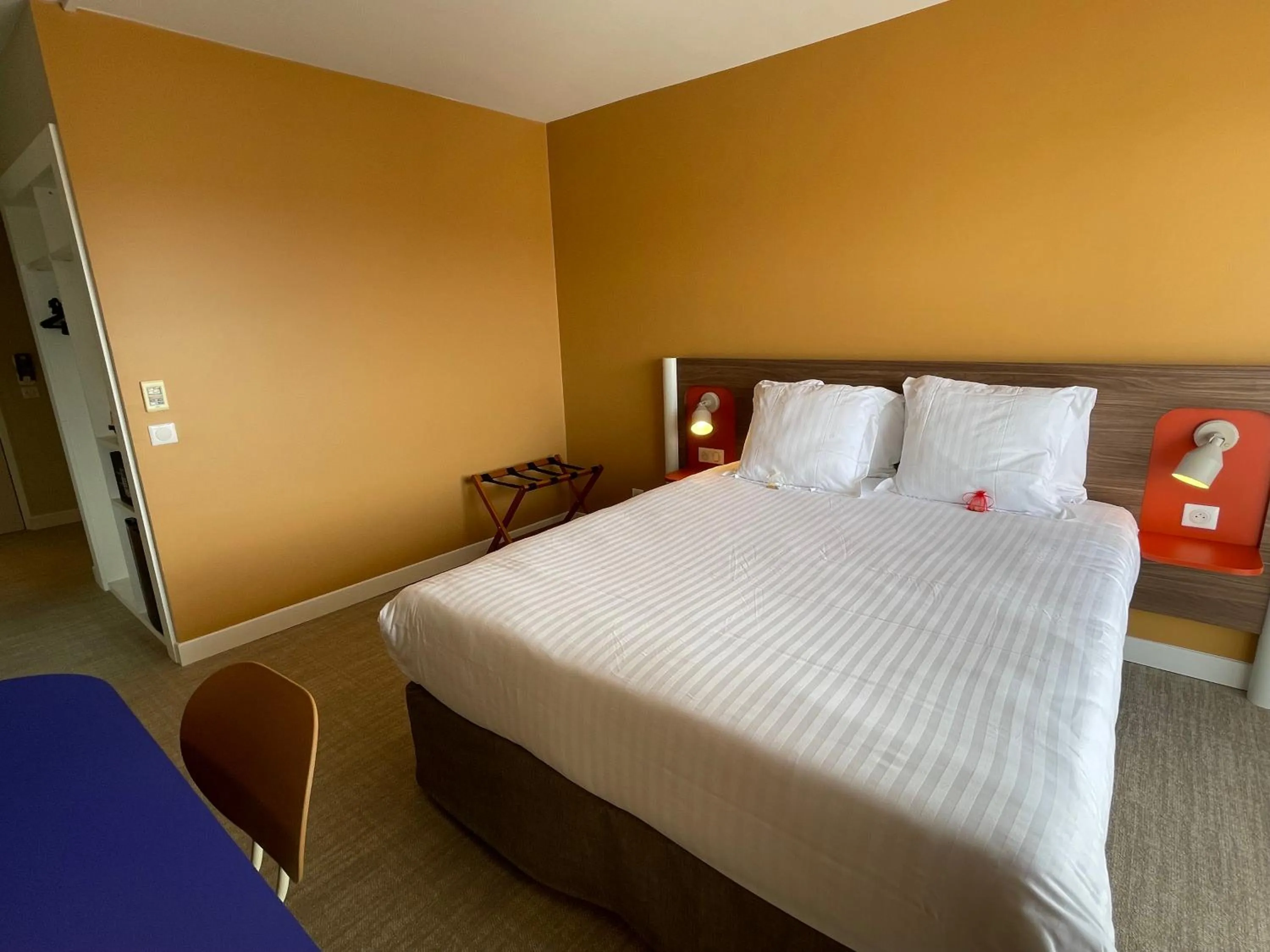 Bedroom, Bed in Hotel Abrial