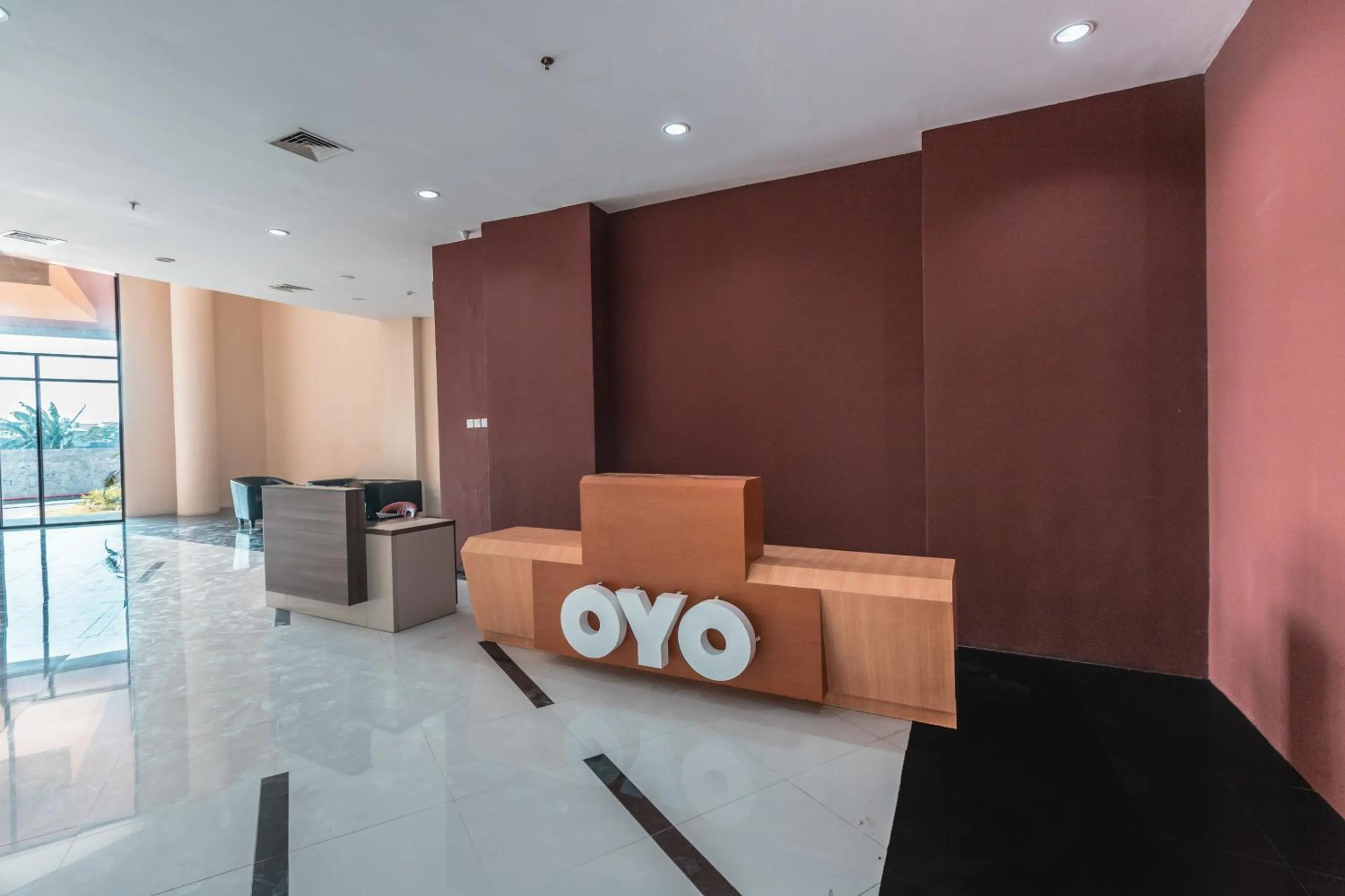 Lobby or reception in OYO Flagship 766 Prima Orchard