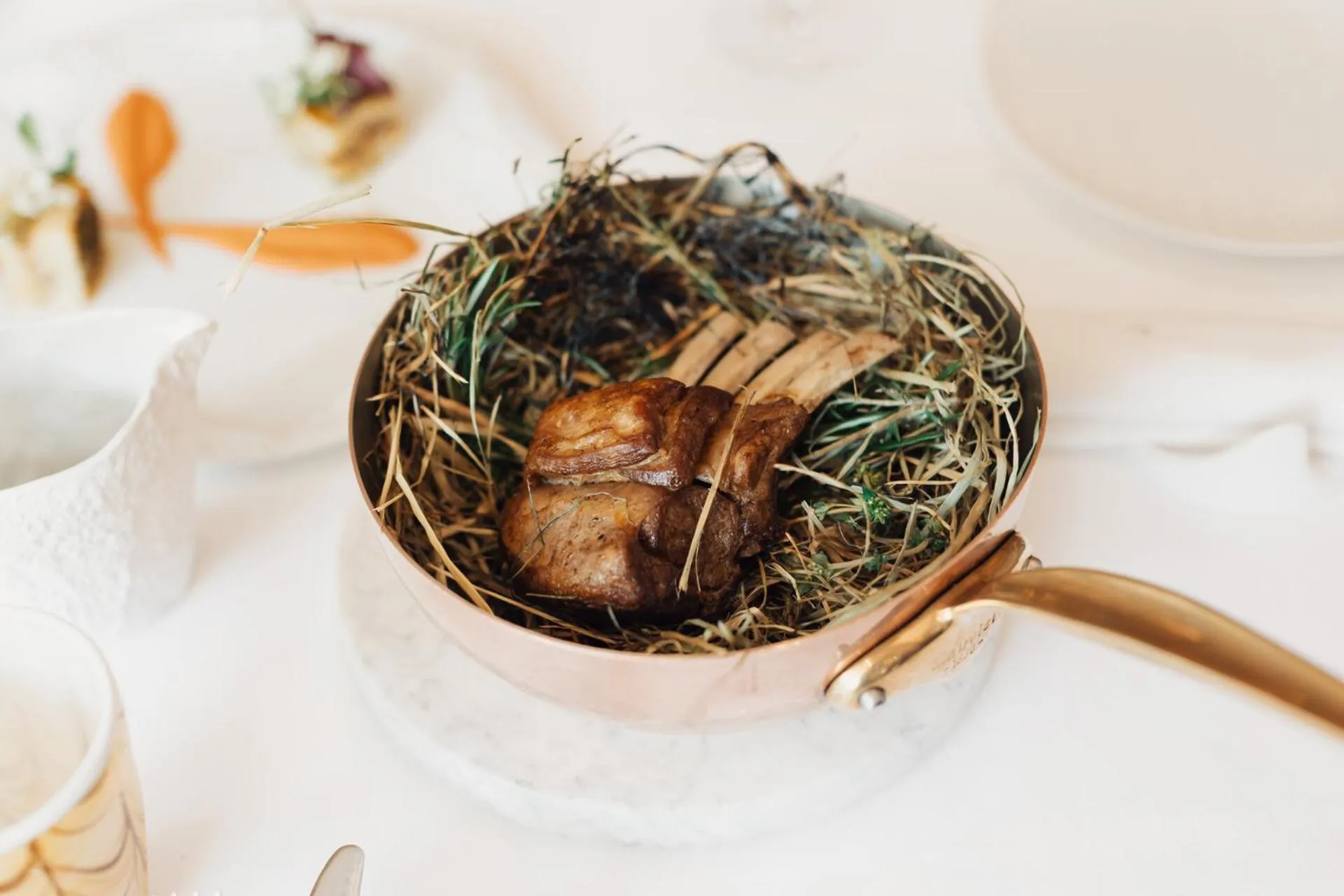 Restaurant/places to eat in Four Seasons Hotel des Bergues Geneva