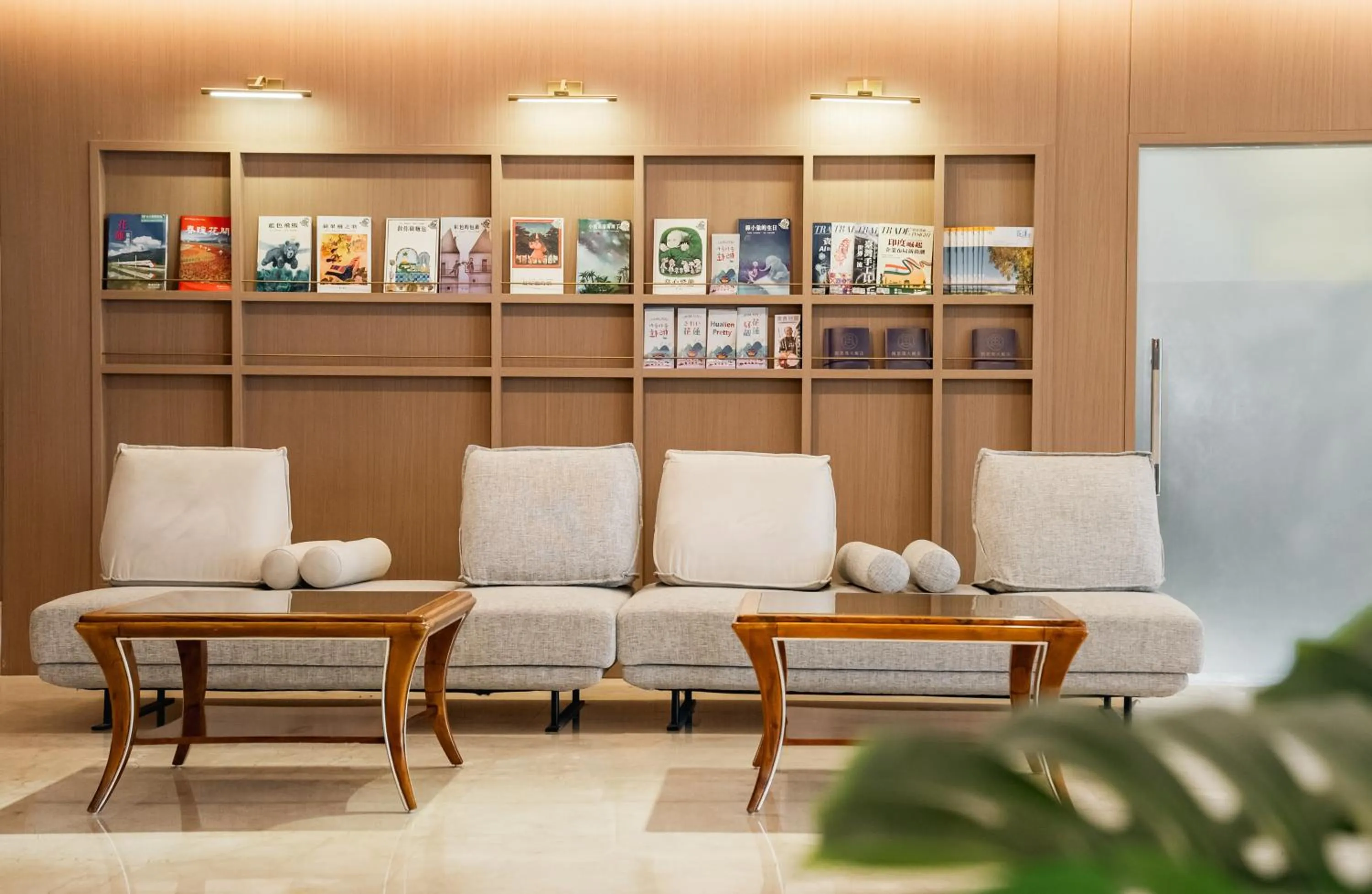 Lobby or reception in Arsma Hotel