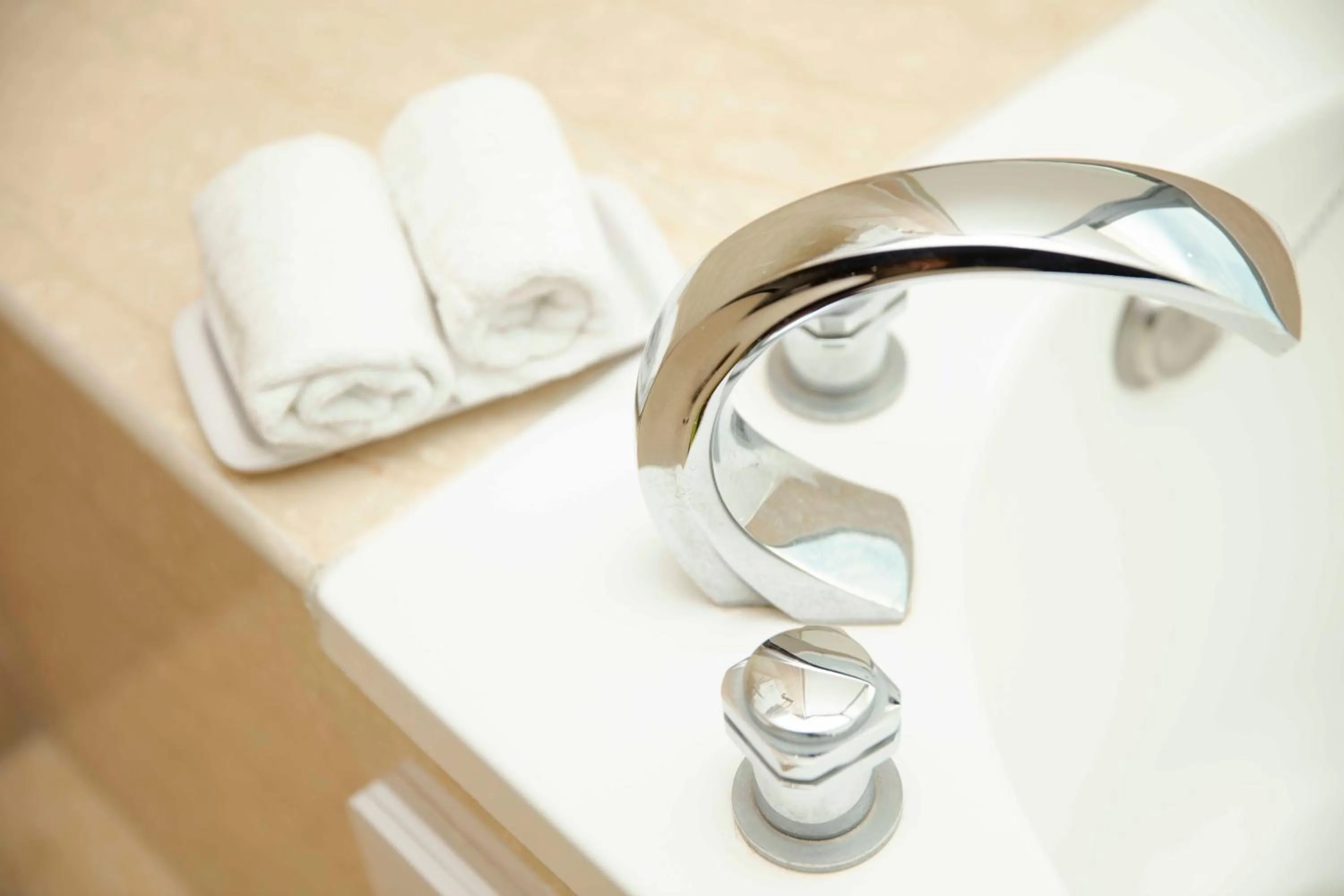 Bathroom in Arsma Hotel