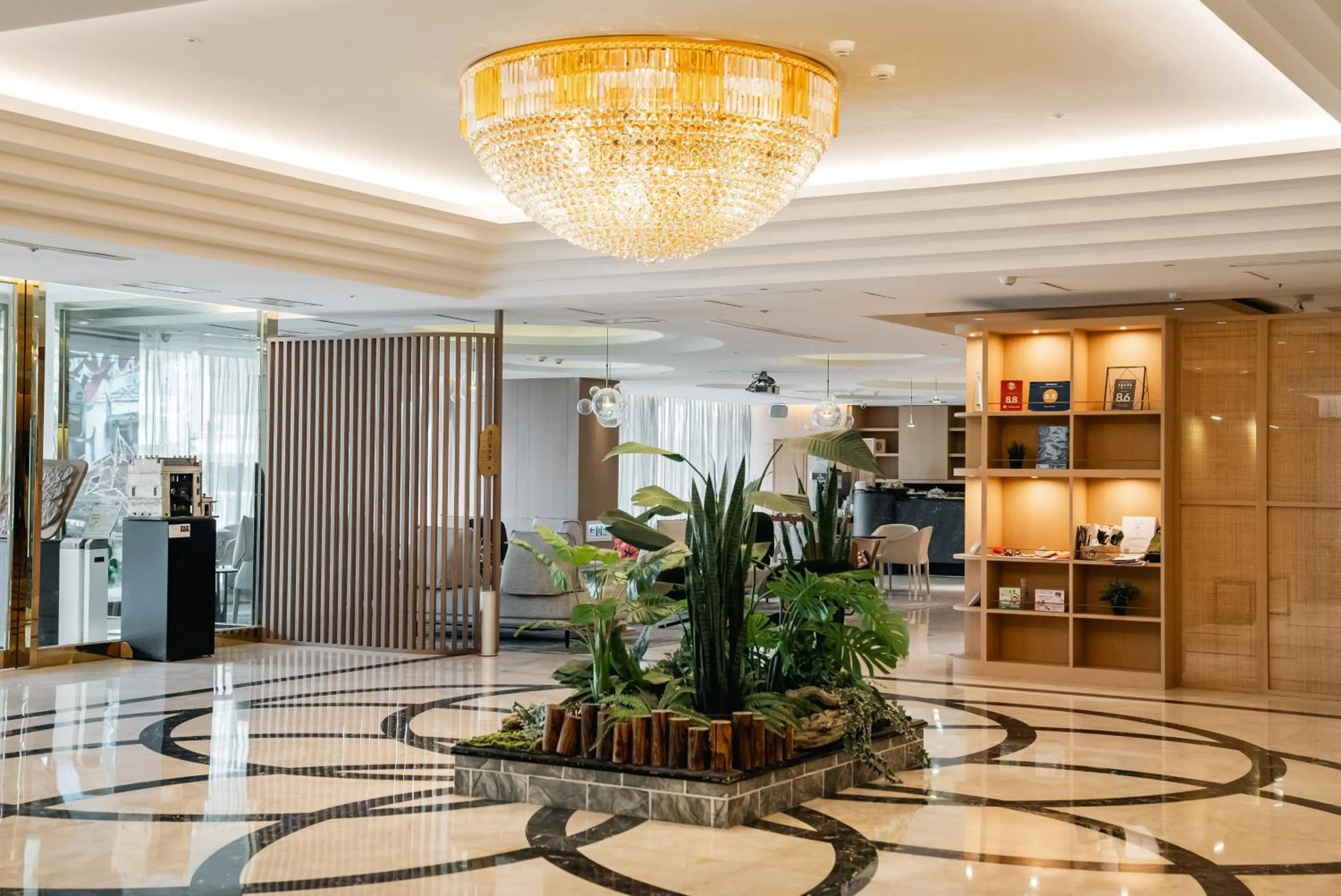 Lobby or reception in Arsma Hotel