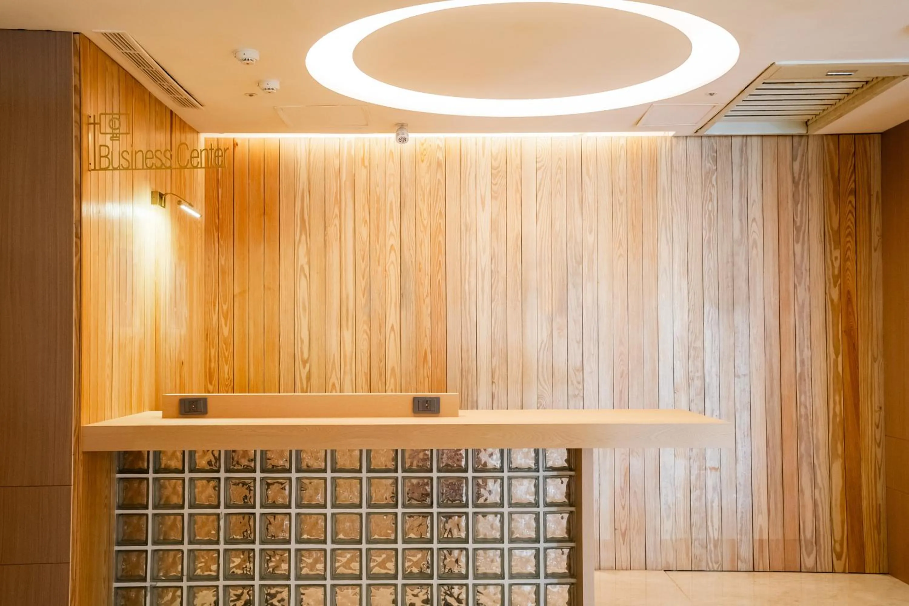 Lobby or reception in Arsma Hotel