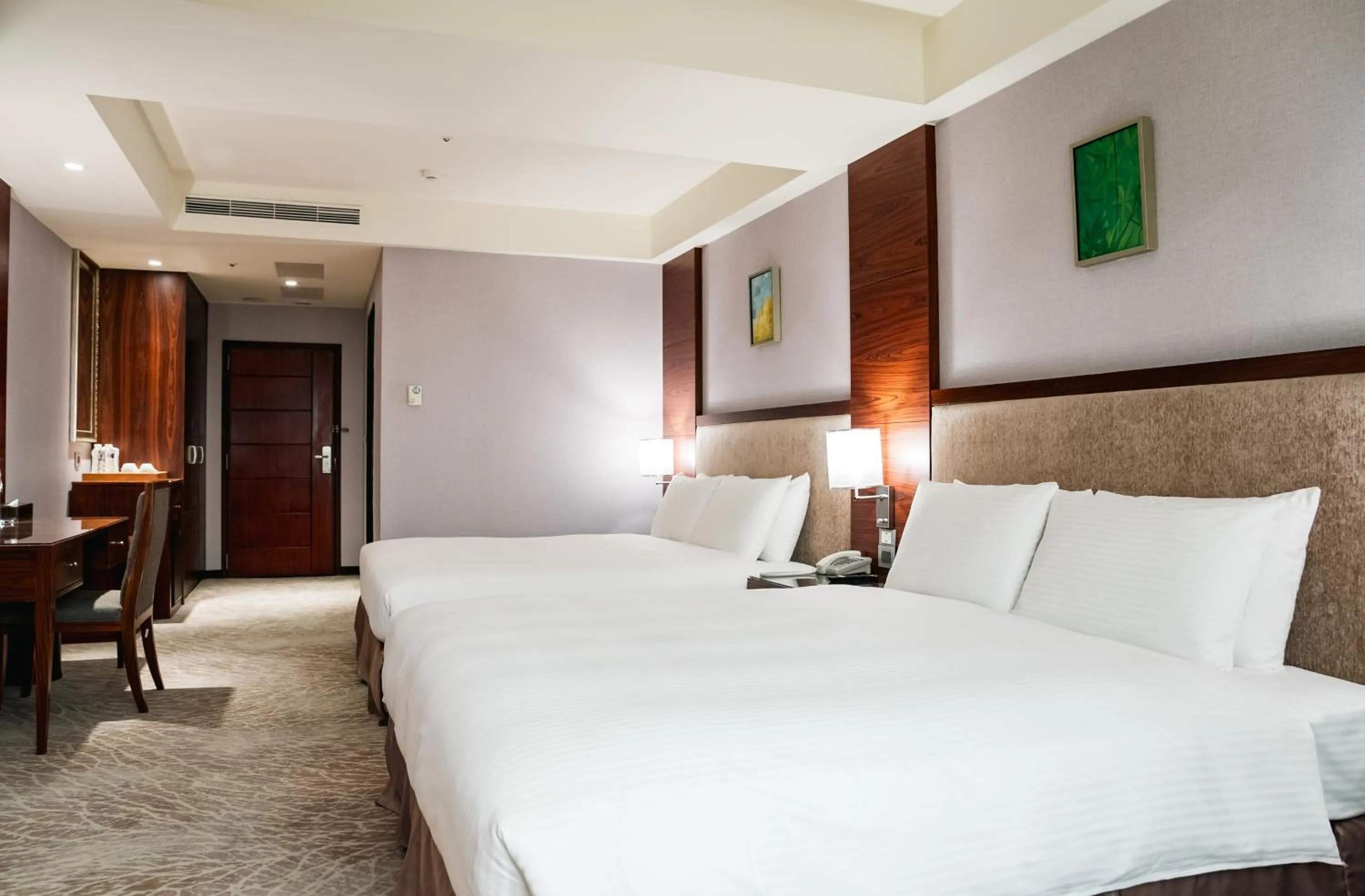 Bedroom, Bed in Arsma Hotel