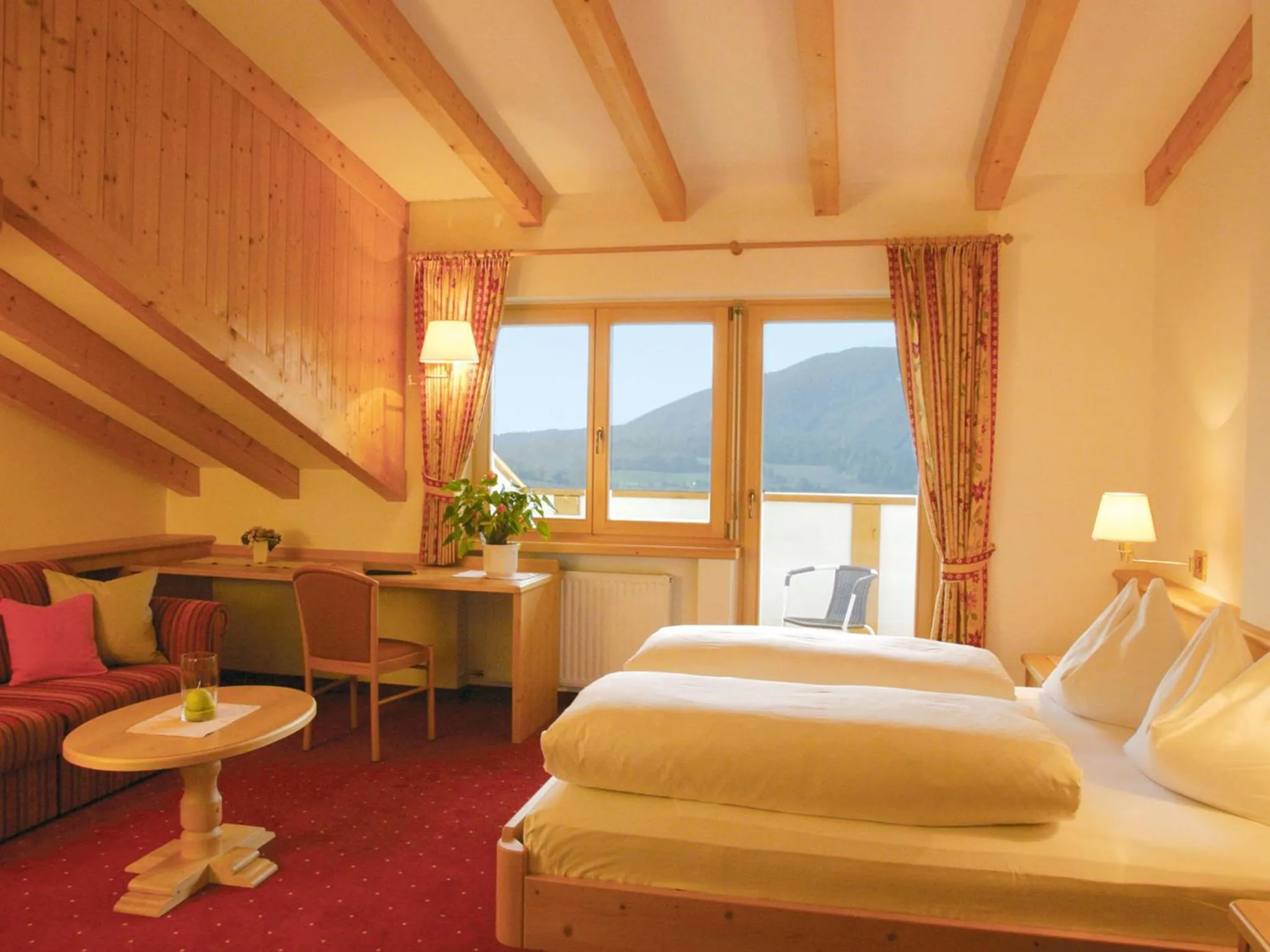 Bedroom, Bed in Hotel Markushof 3***S