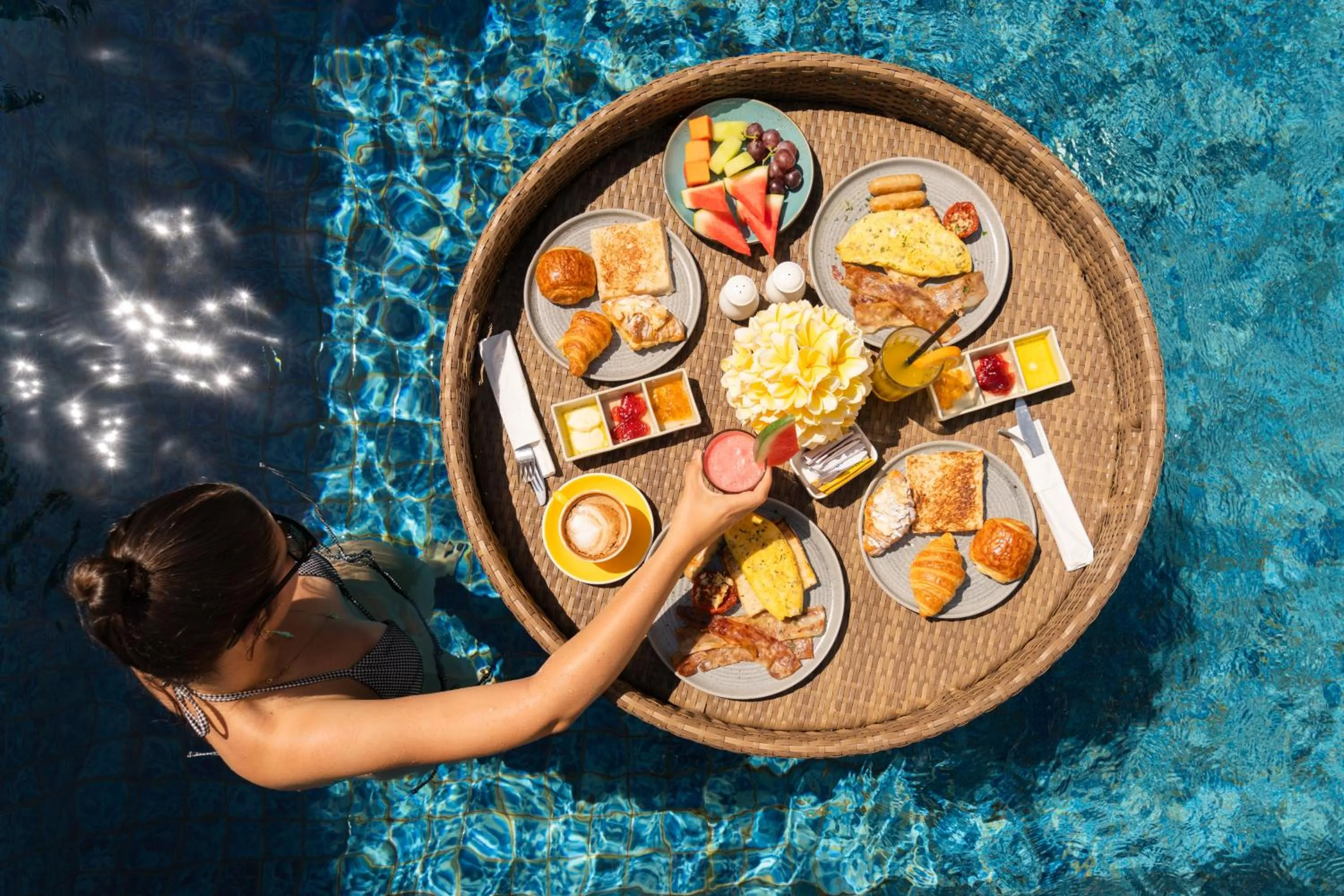 Swimming pool in Royal Suites at The Bandha