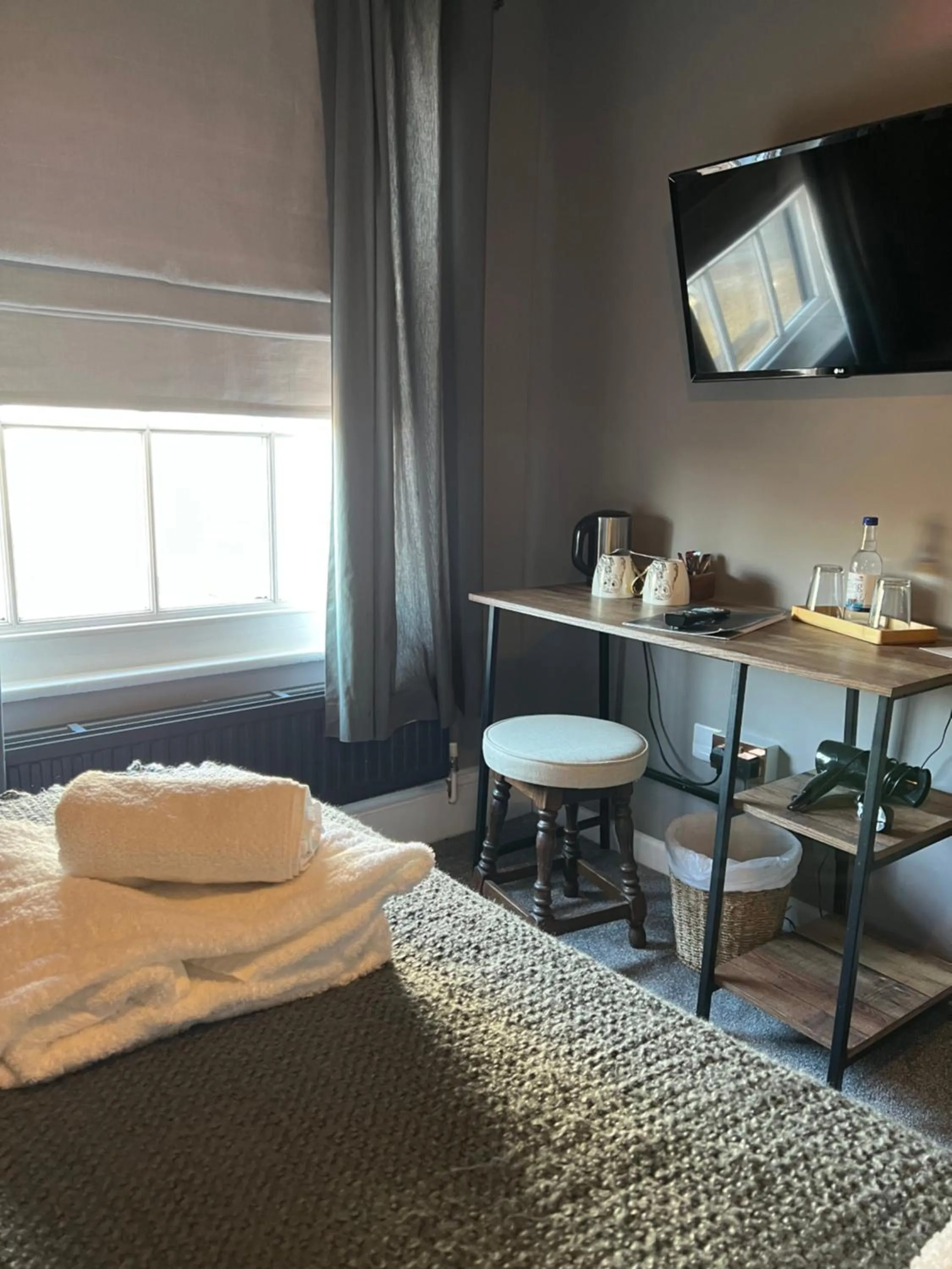 Bed in The Bell Inn, Rickinghall