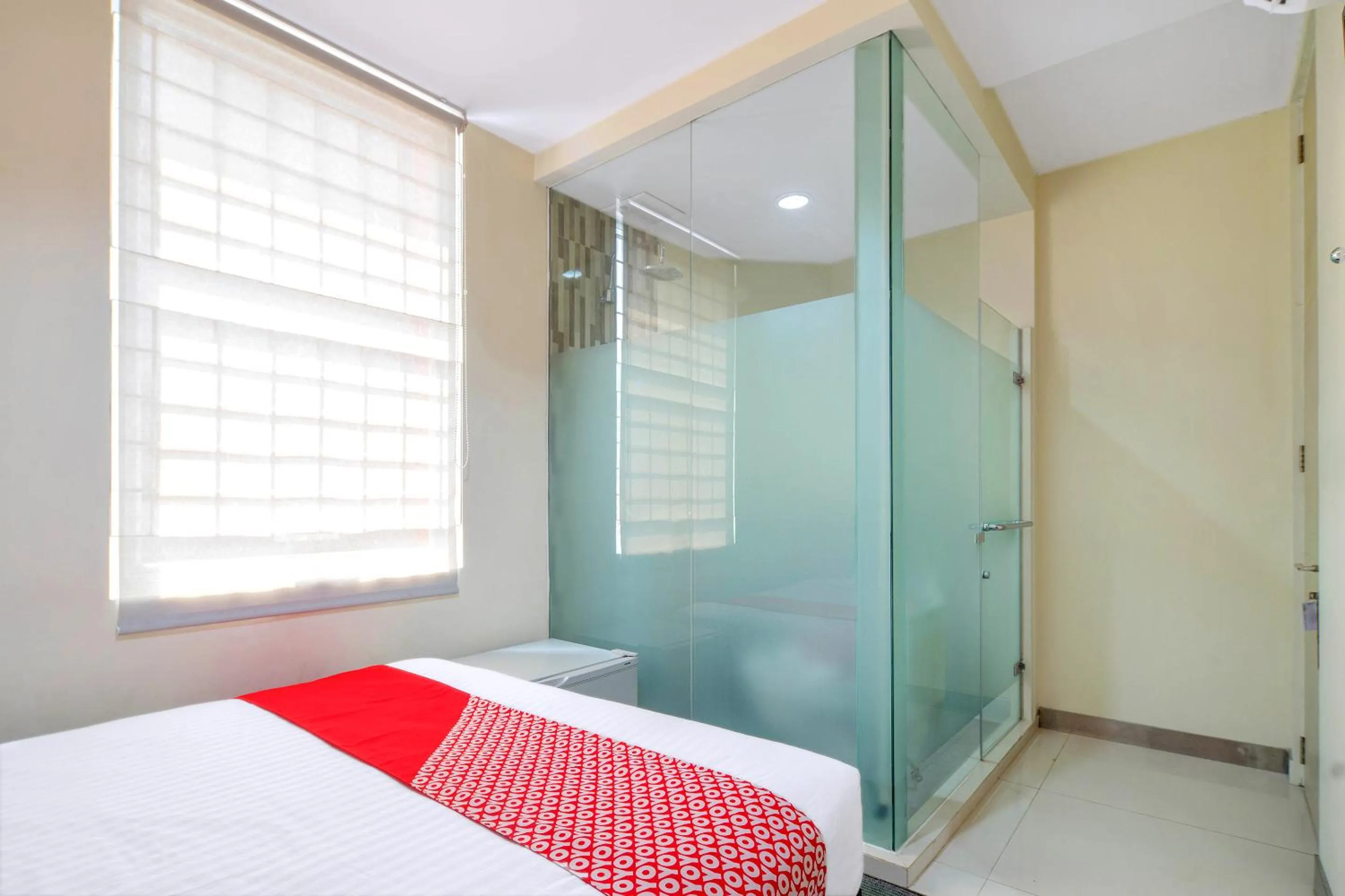 Bedroom, Bed in Capital O 1121 Orienchi 2