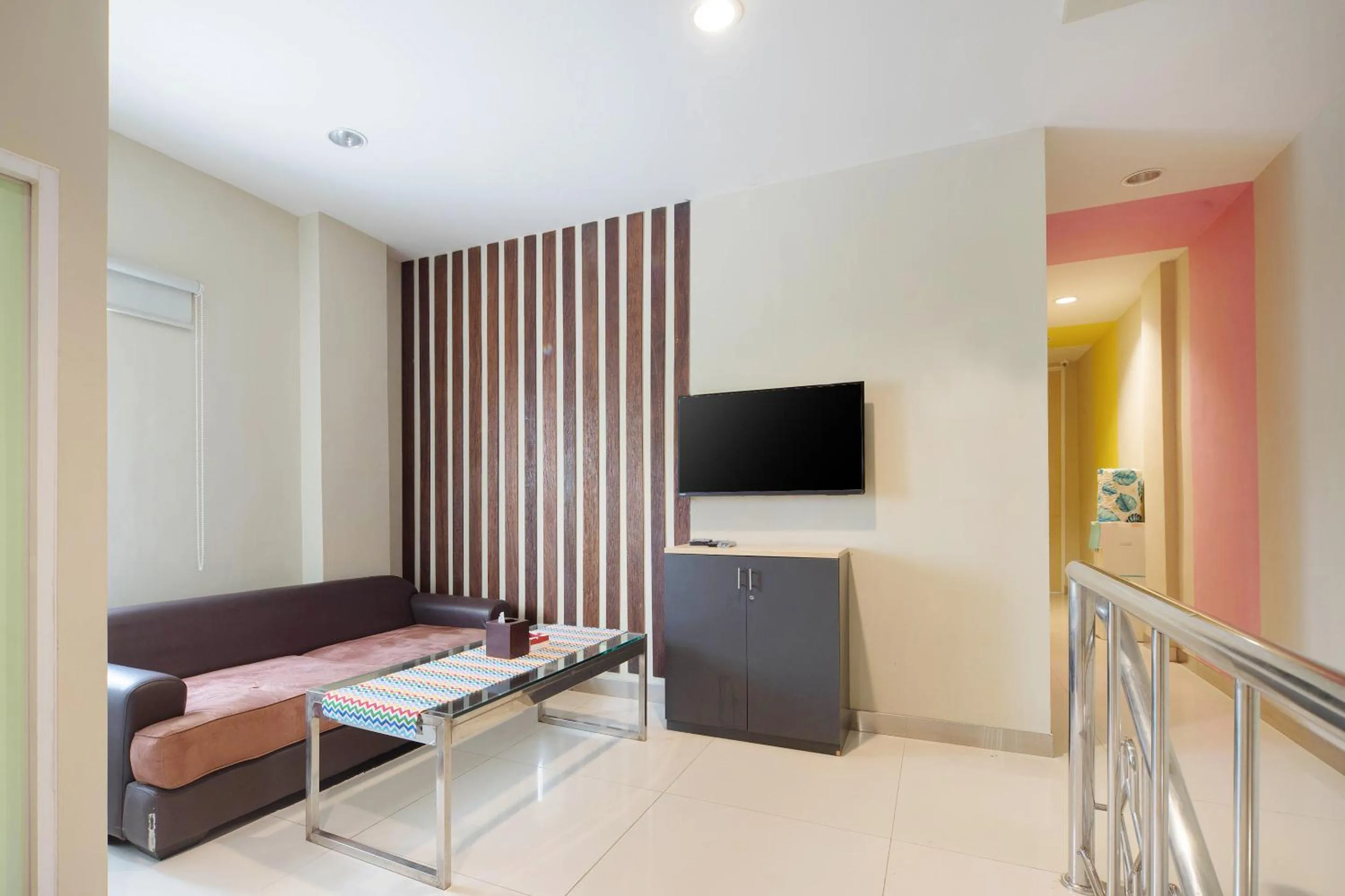 Other in Capital O 1121 Orienchi 2