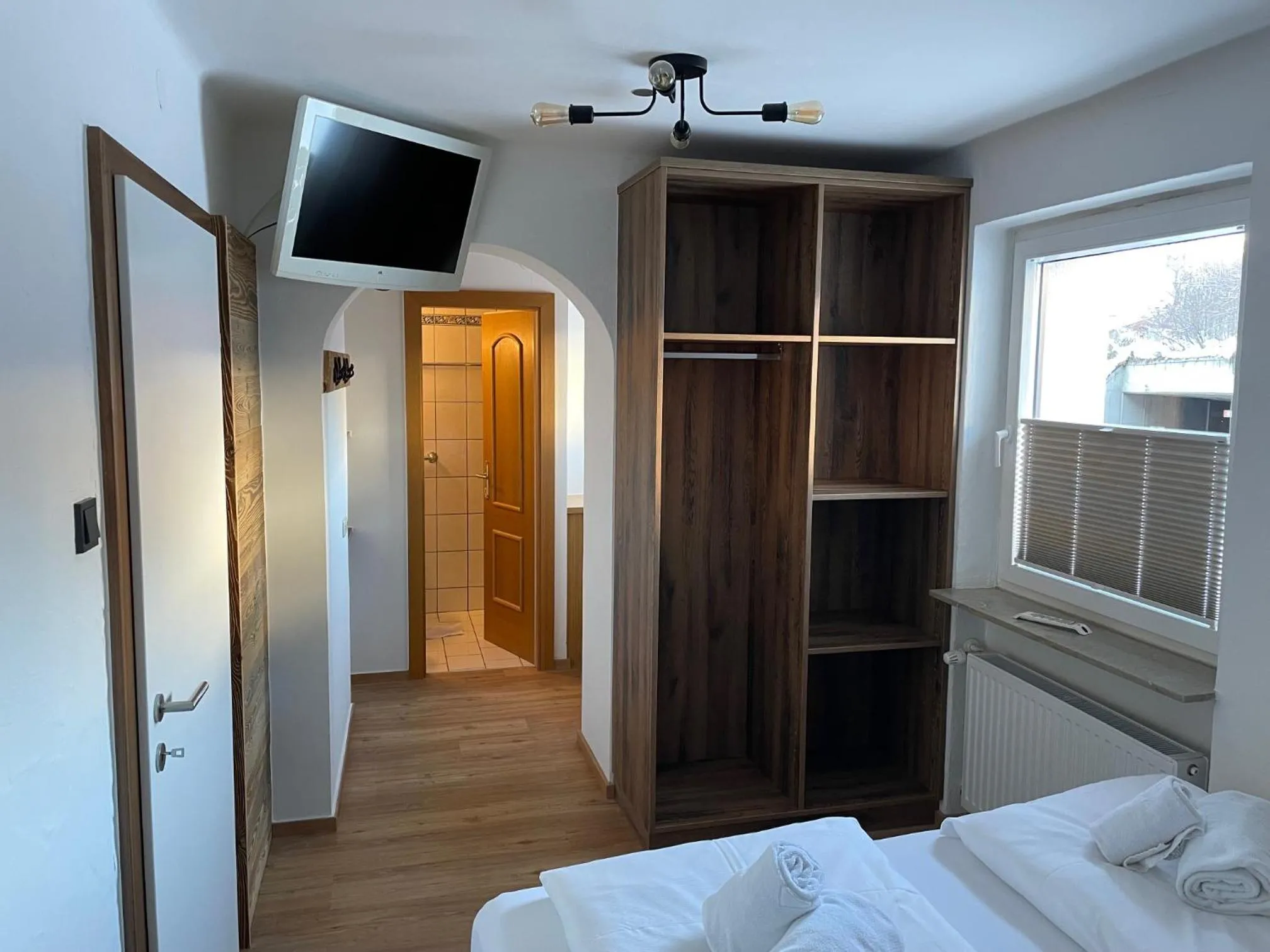 Bathroom, Bed in Haus Willibald