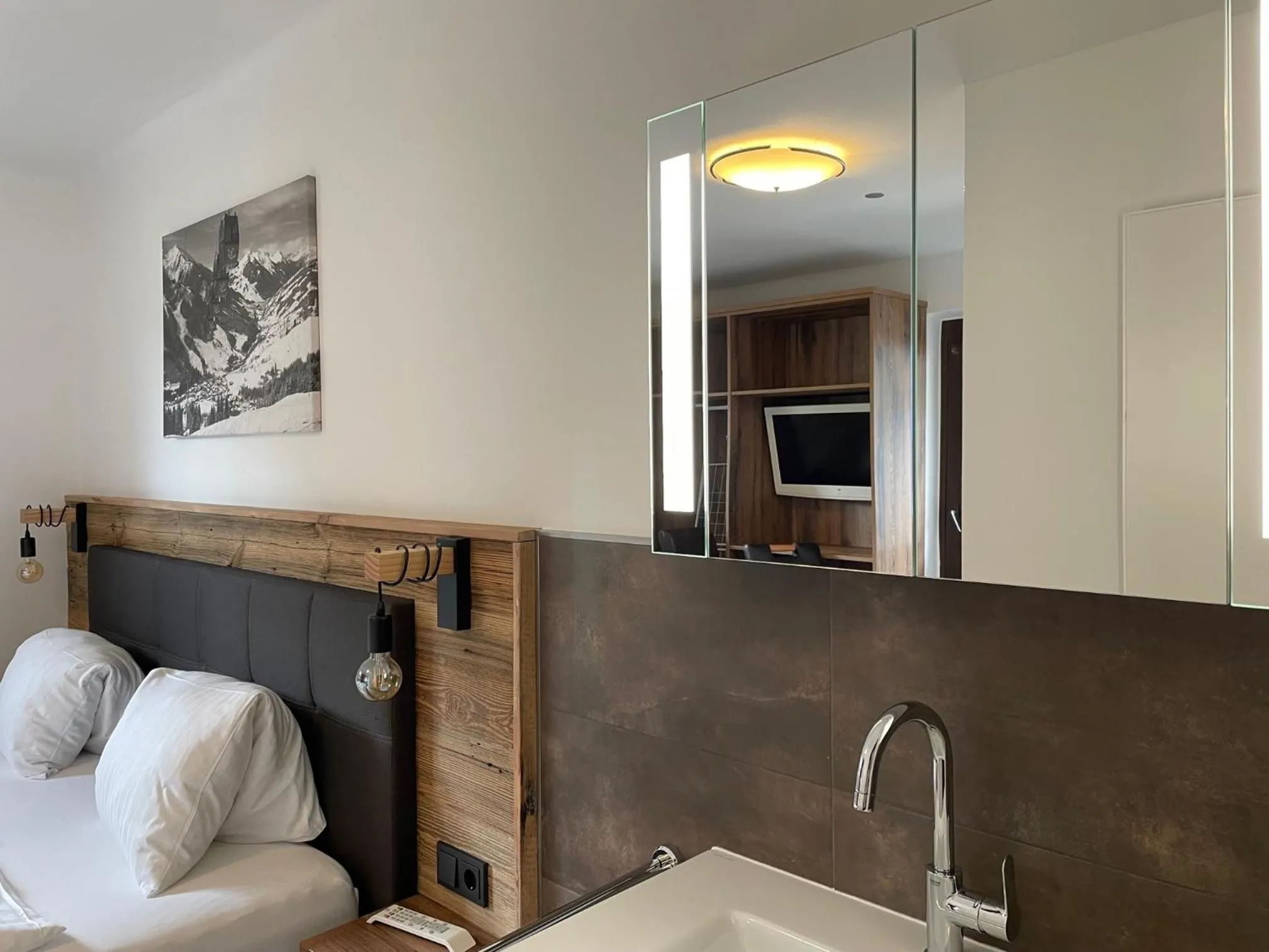 Photo of the whole room in Haus Willibald