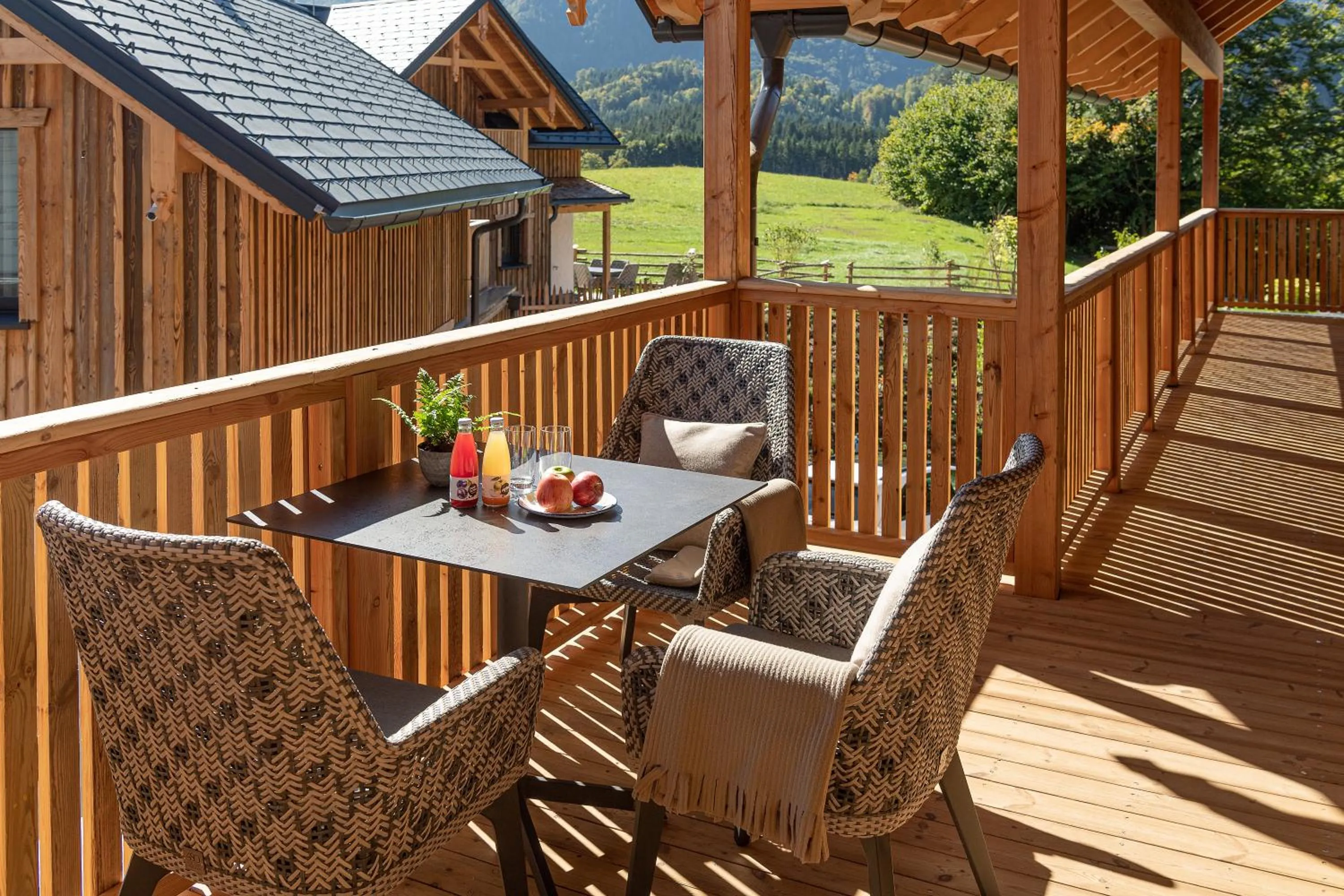 Patio in MONDI Chalets am Grundlsee