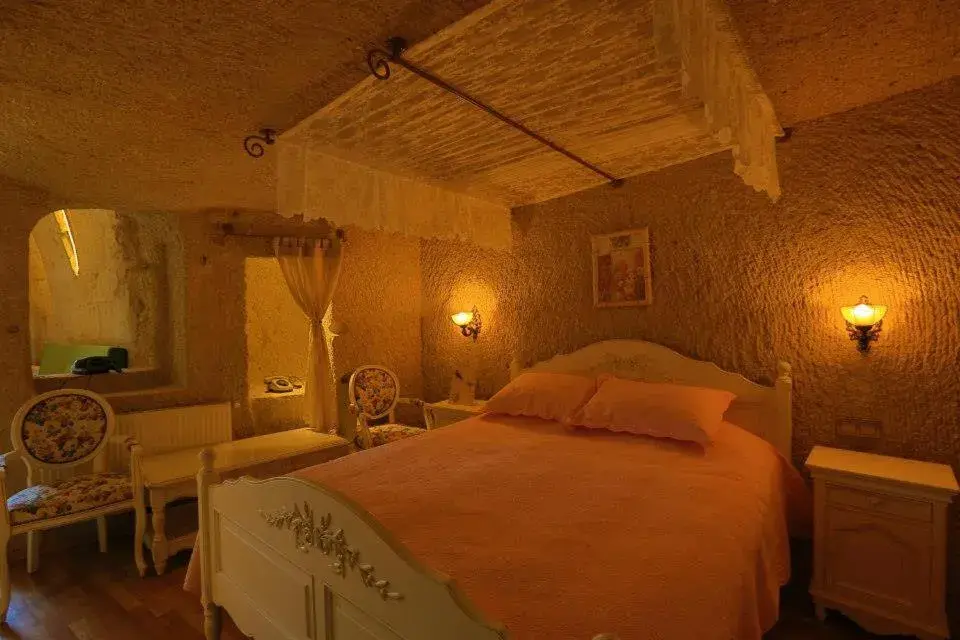 Deluxe Double Room in Iris Cave Cappadocia Deluxe Double Room in Iris Cave Cappadocia