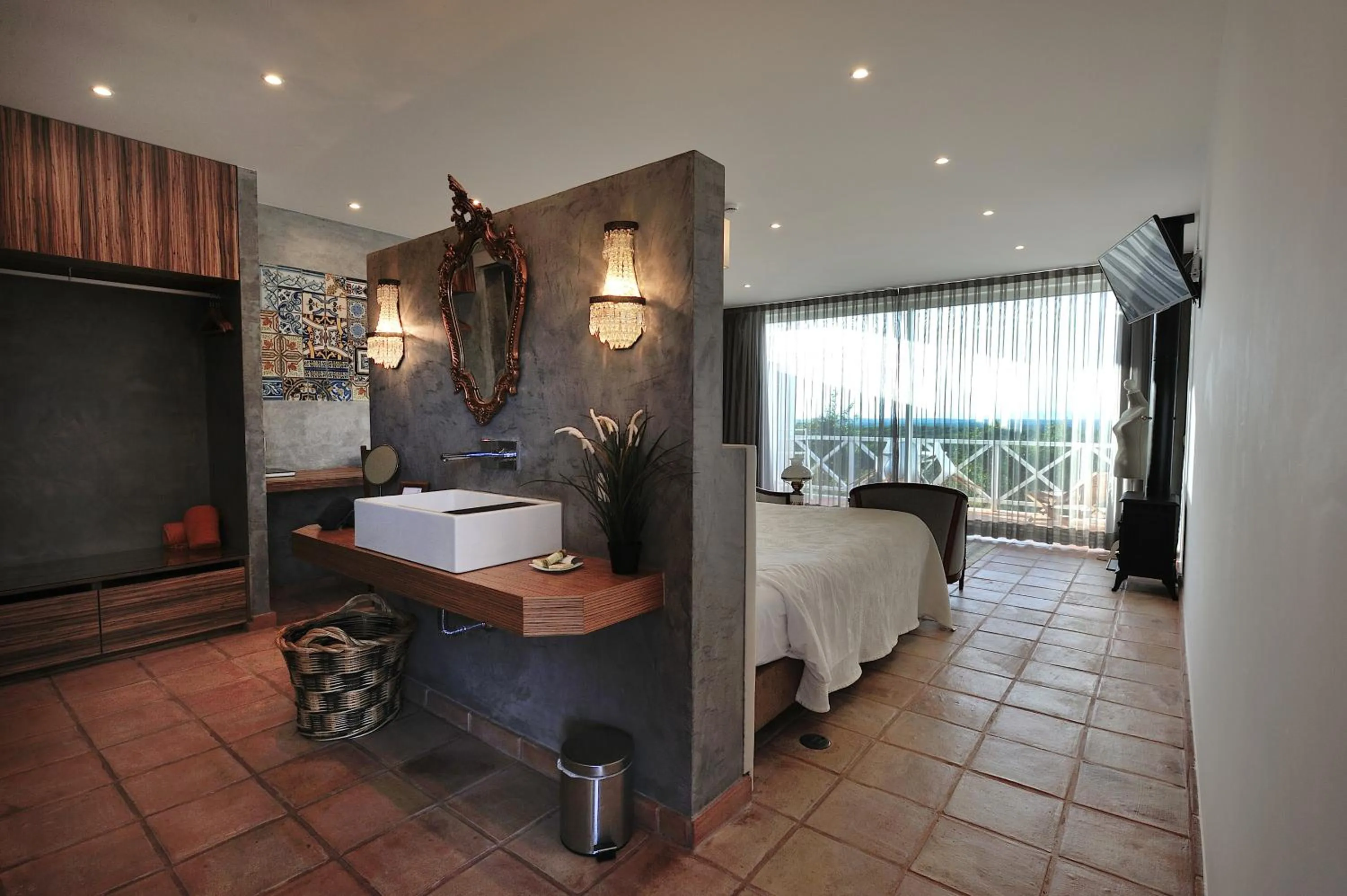 Photo of the whole room, Bed in A Serenada Enoturismo