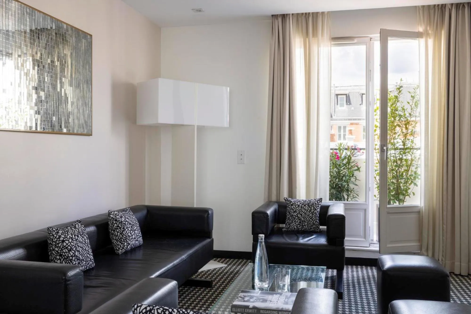 Bedroom in Hôtel Félicien & Spa