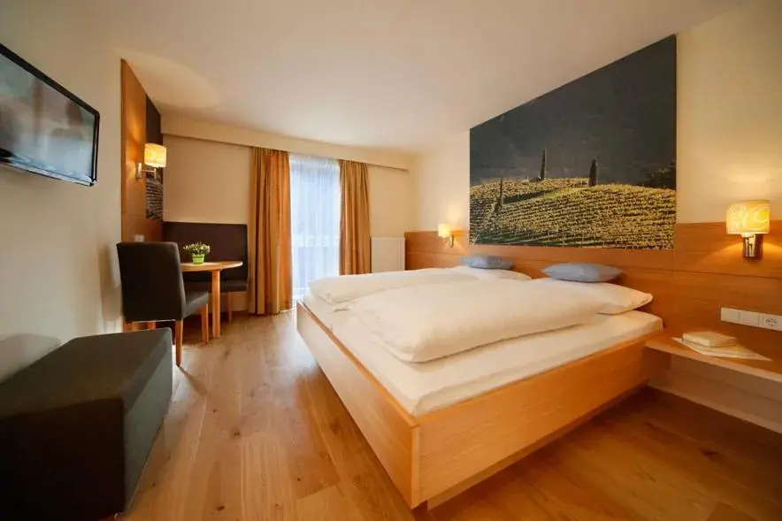 Double Room in Oberwirt Weisses Kreuz Double Room in Oberwirt Weisses Kreuz