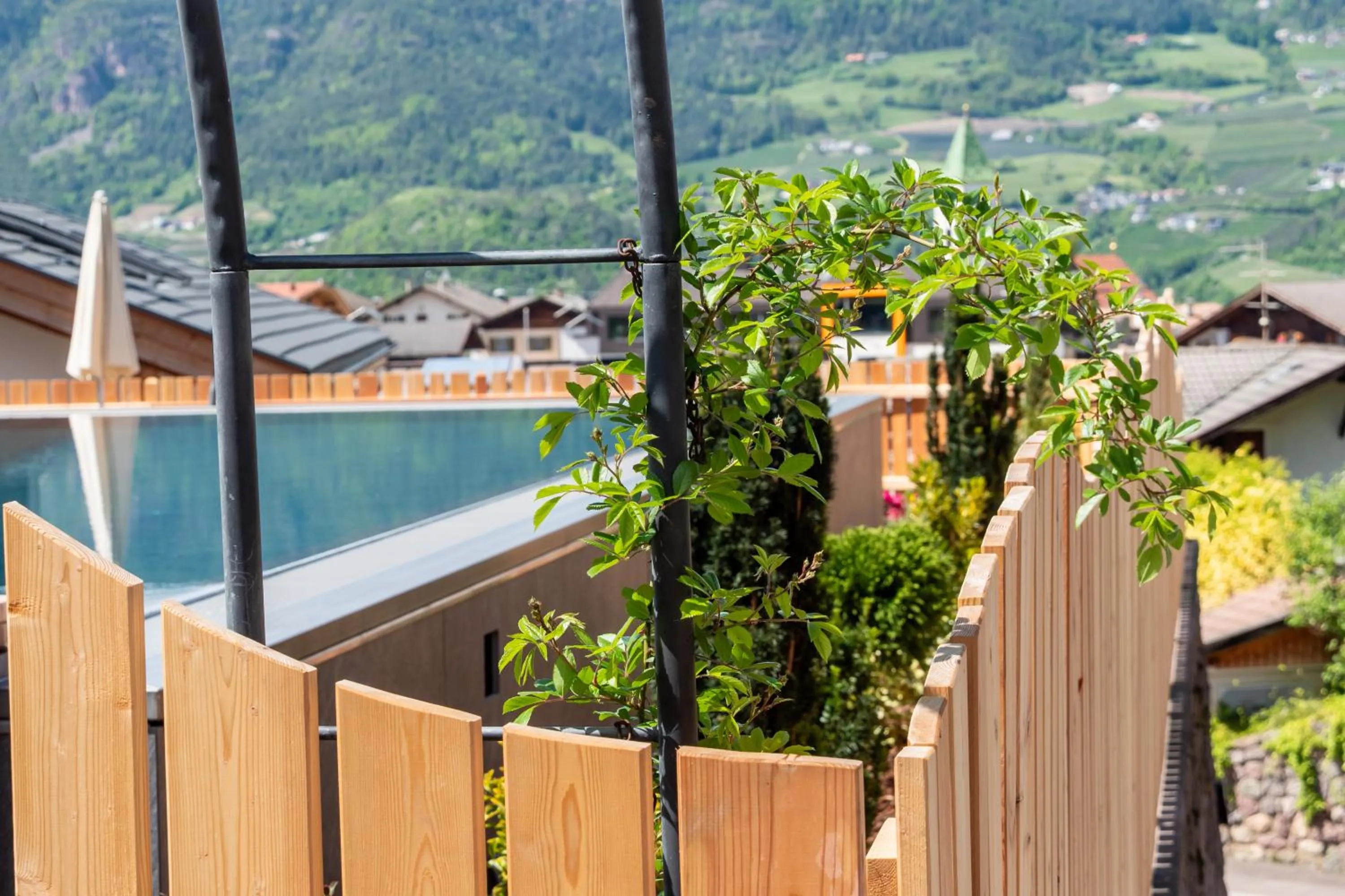 Swimming pool in Oberwirt Weisses Kreuz