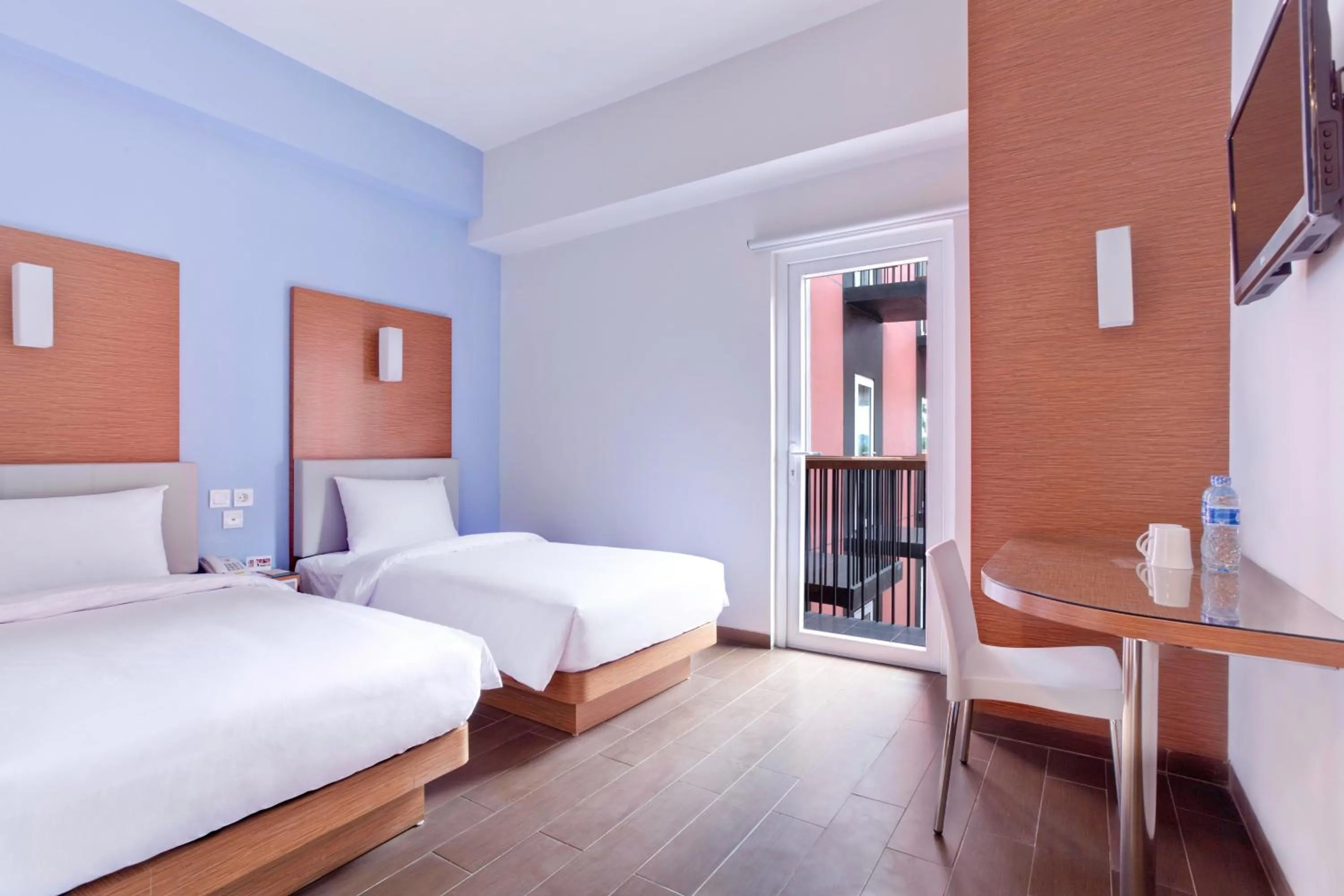 Bed in Amaris Hotel Pratama Nusa Dua