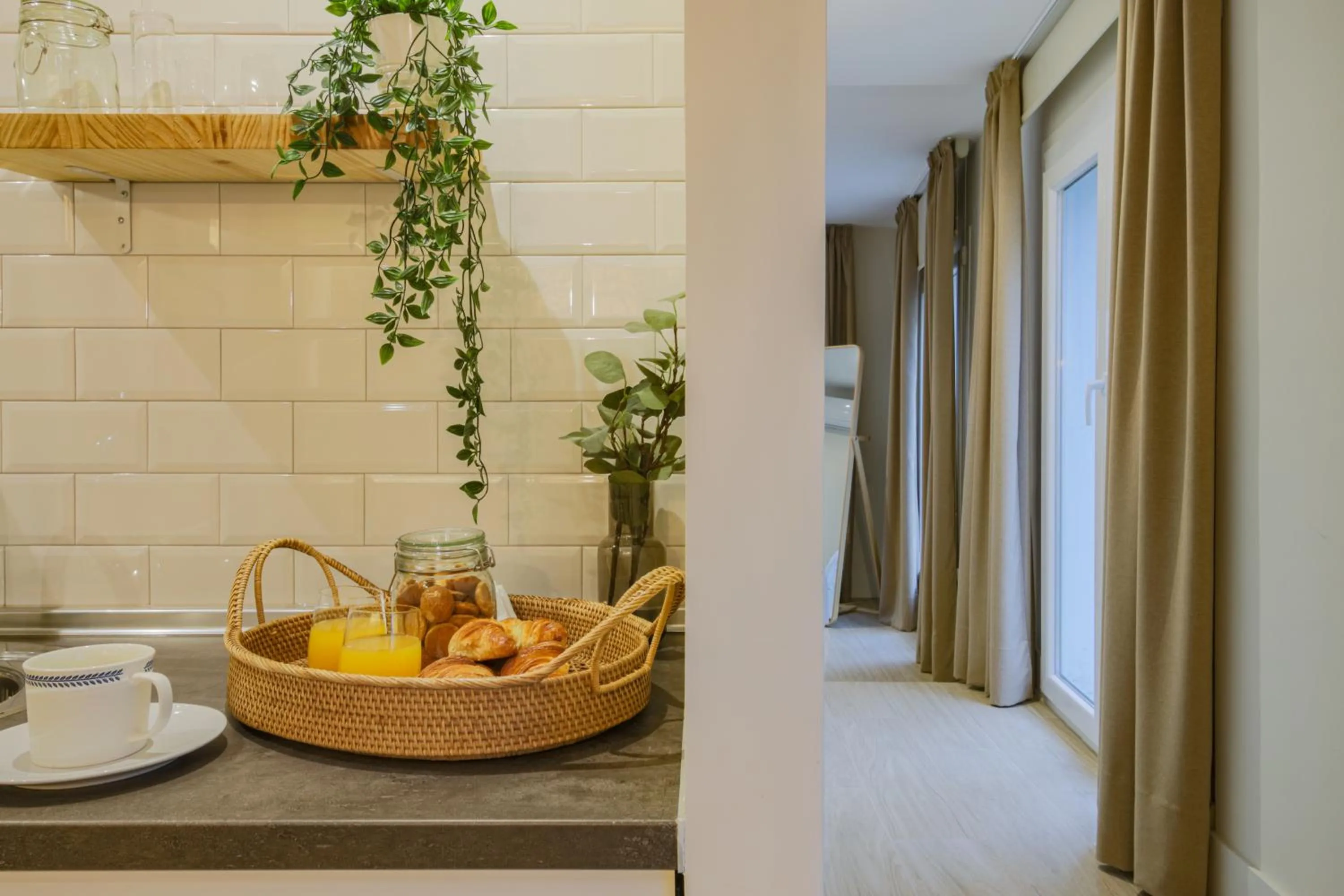 Kitchen or kitchenette in Apartamentos Magna Sevilla