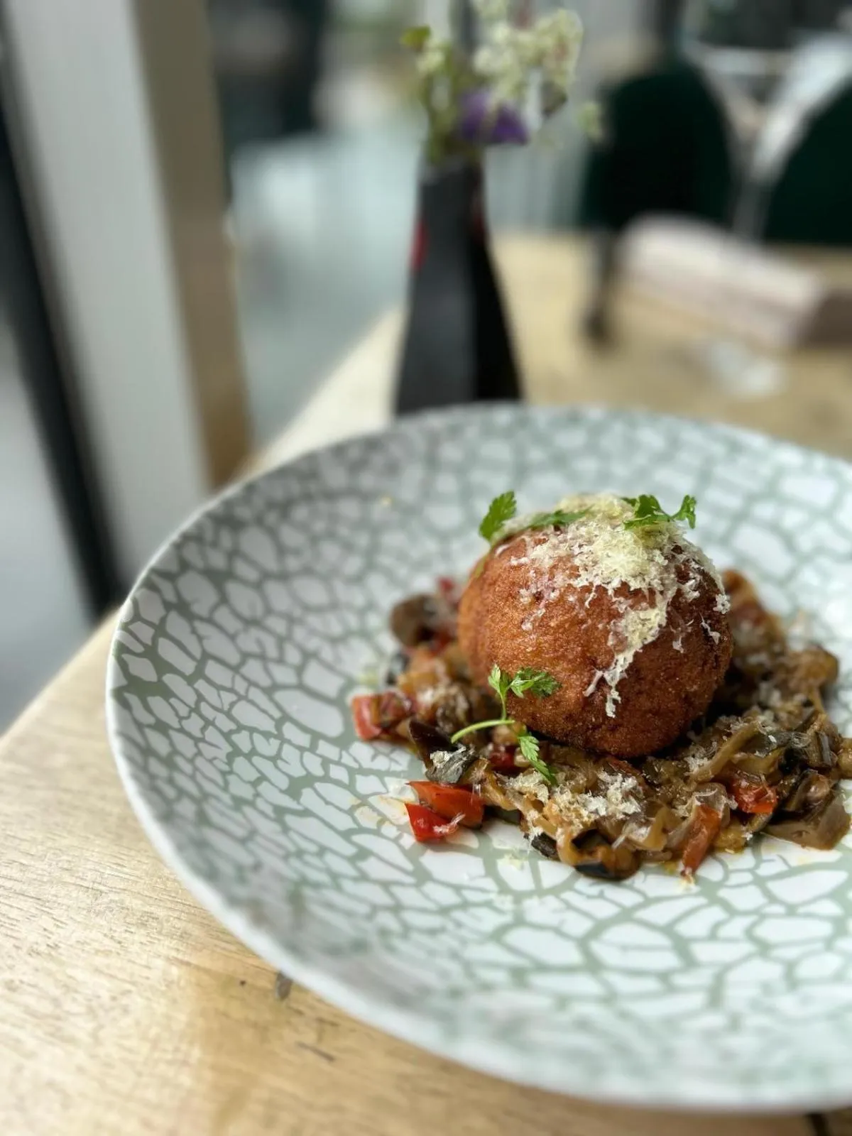 Restaurant/places to eat in Hob Fort du Pré