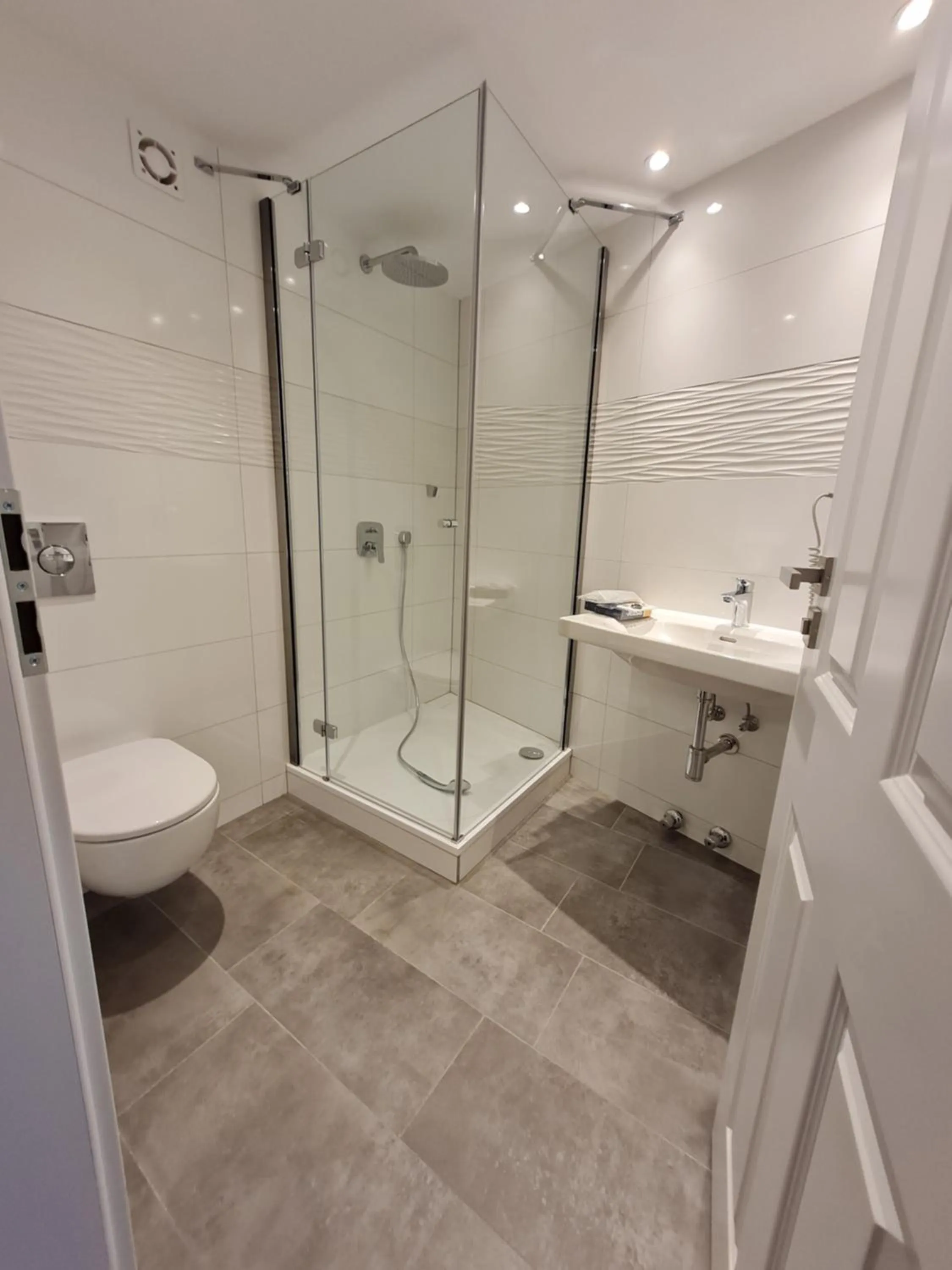 Bathroom in Seehotel Fährhaus