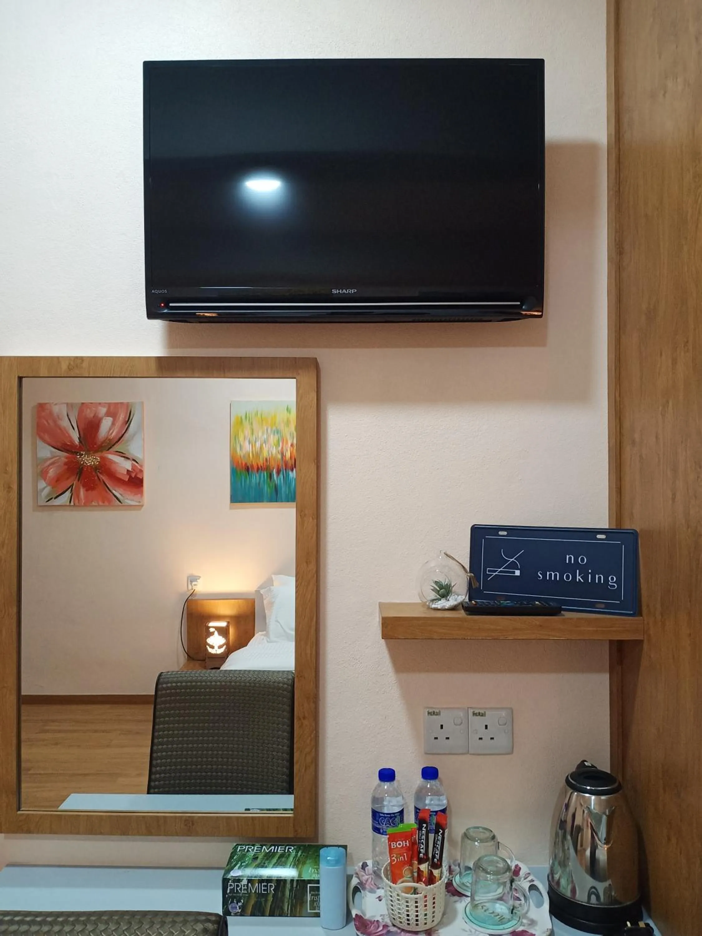 TV and multimedia in Assalam Hotel
