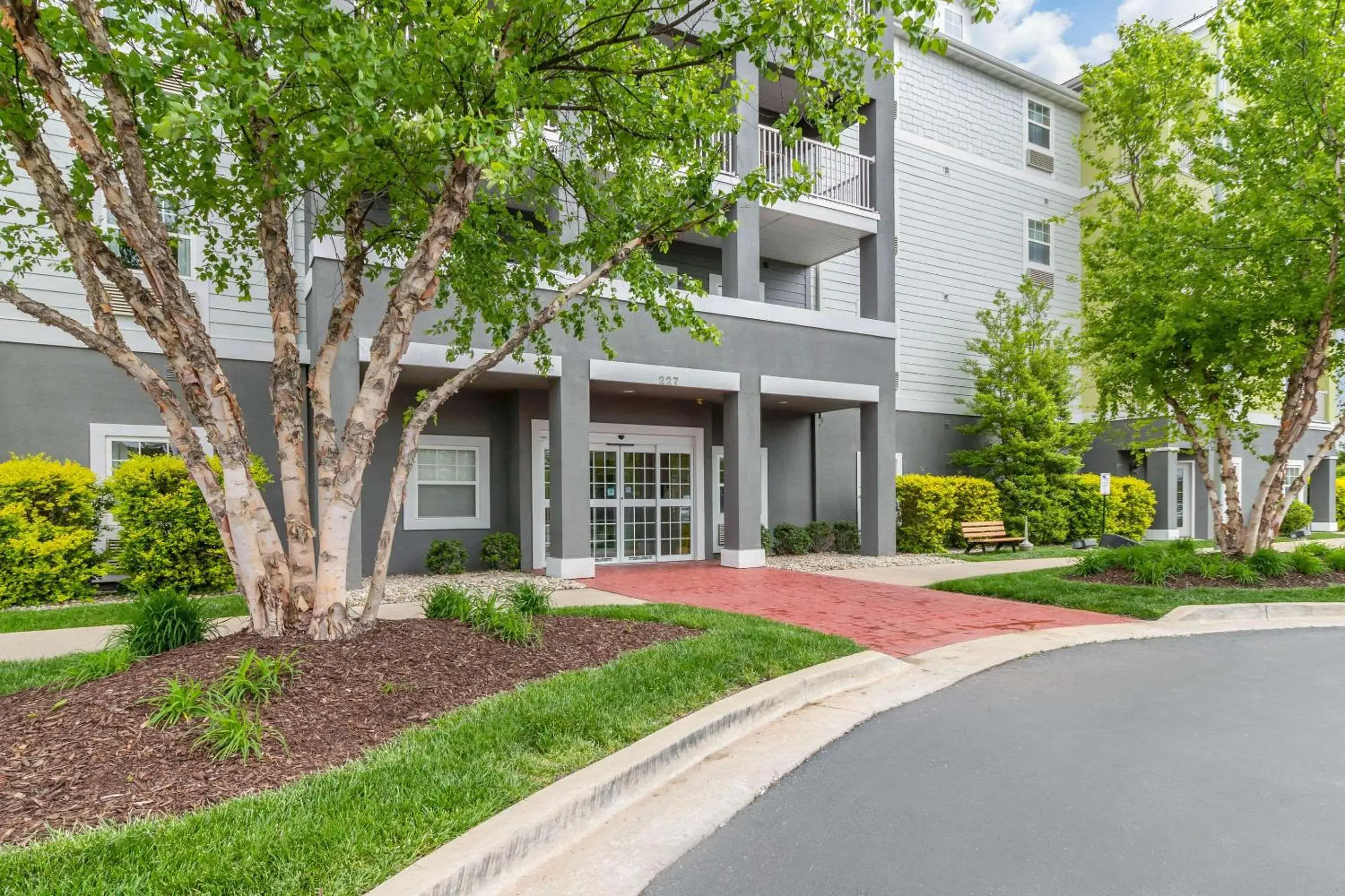 Property building in MainStay Suites St Robert - Fort Leonard Wood Property building in MainStay Suites St Robert - Fort Leonard Wood