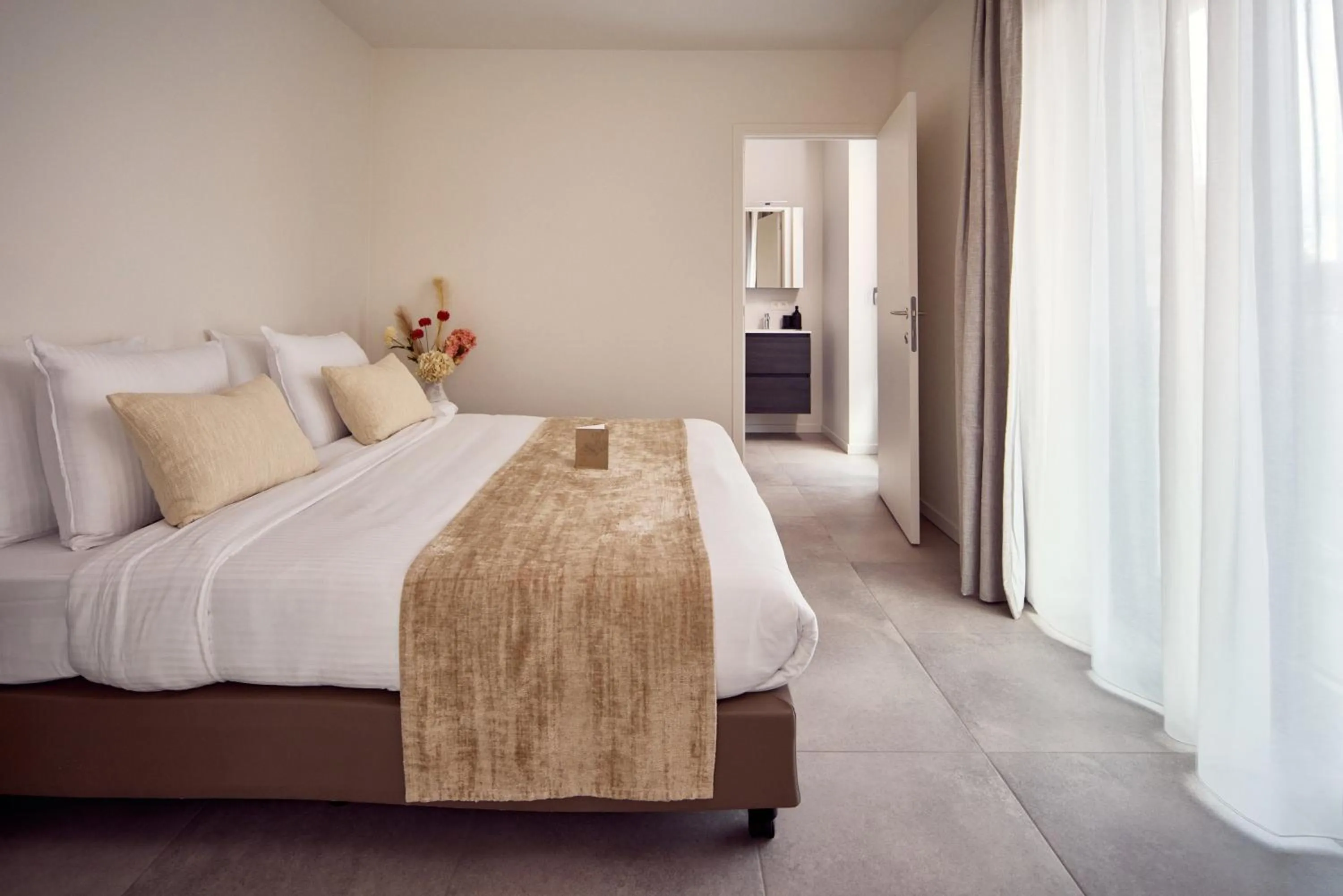 Bed in Van der Valk Hotel Mechelen