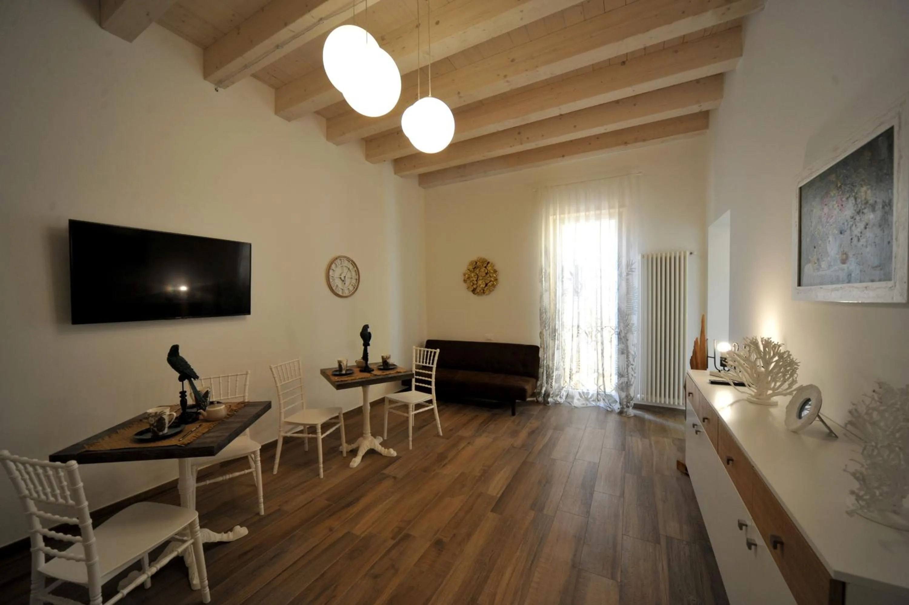 Communal lounge/ TV room in B&B Palazzo San Michele