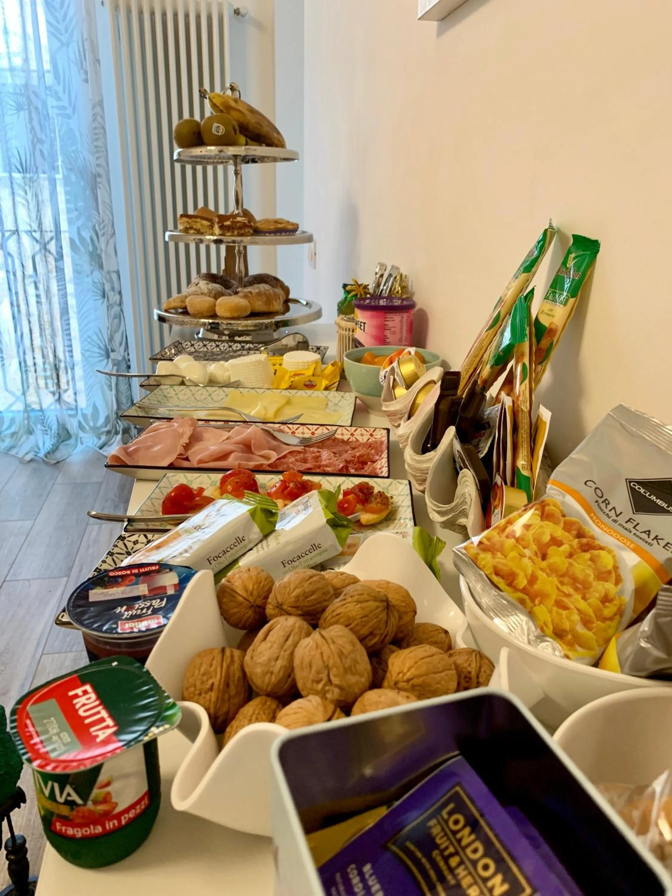 Communal kitchen in B&B Palazzo San Michele