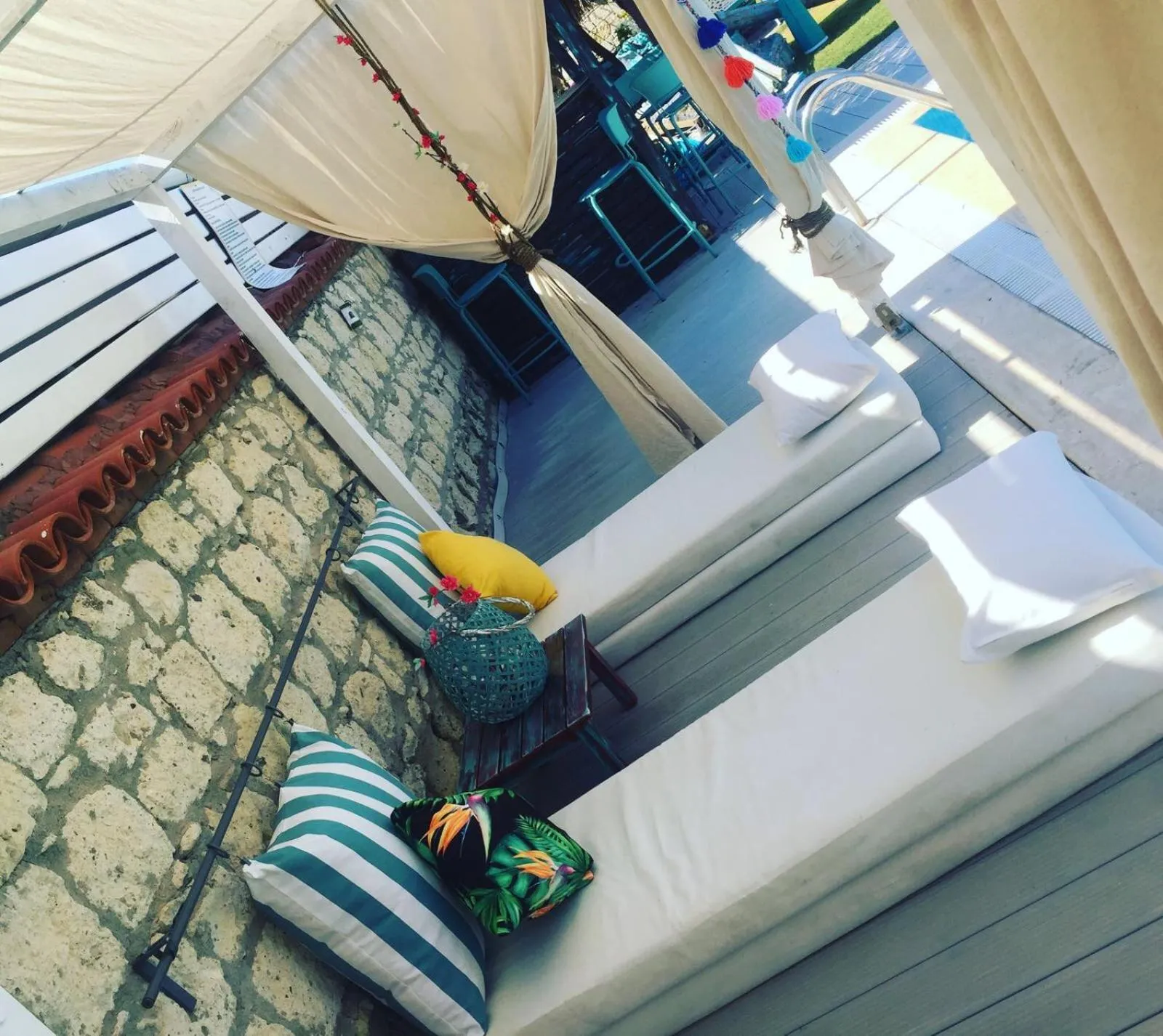 bunk bed in Kemerlihan Deluxe Hotel