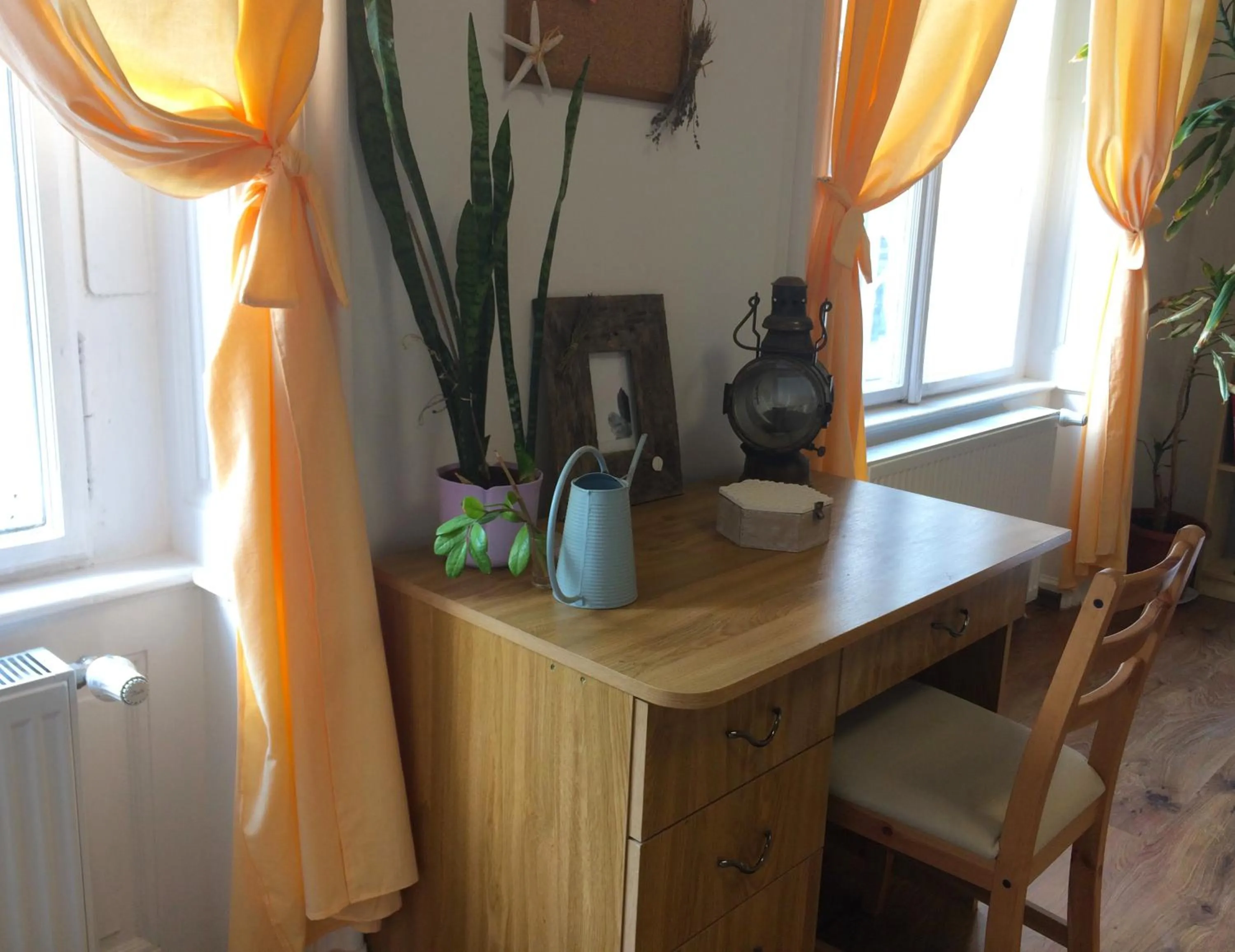 Living room in Zen Hostel by Central Market