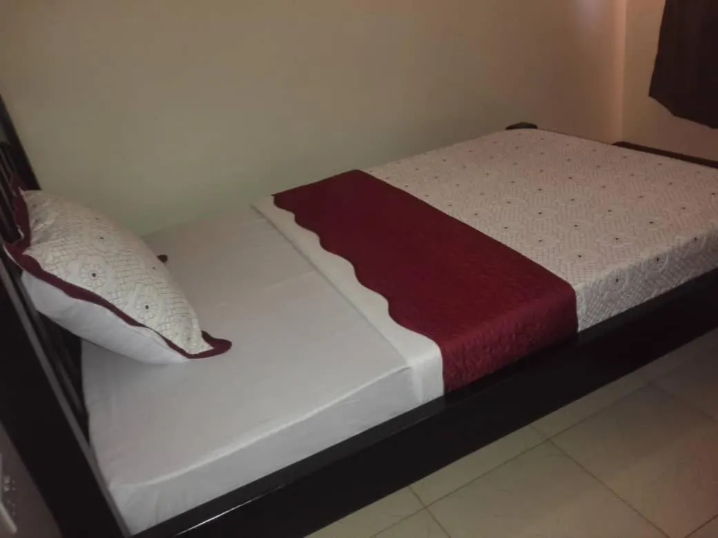 Bedroom, Bed in Coffee Tourist Motel