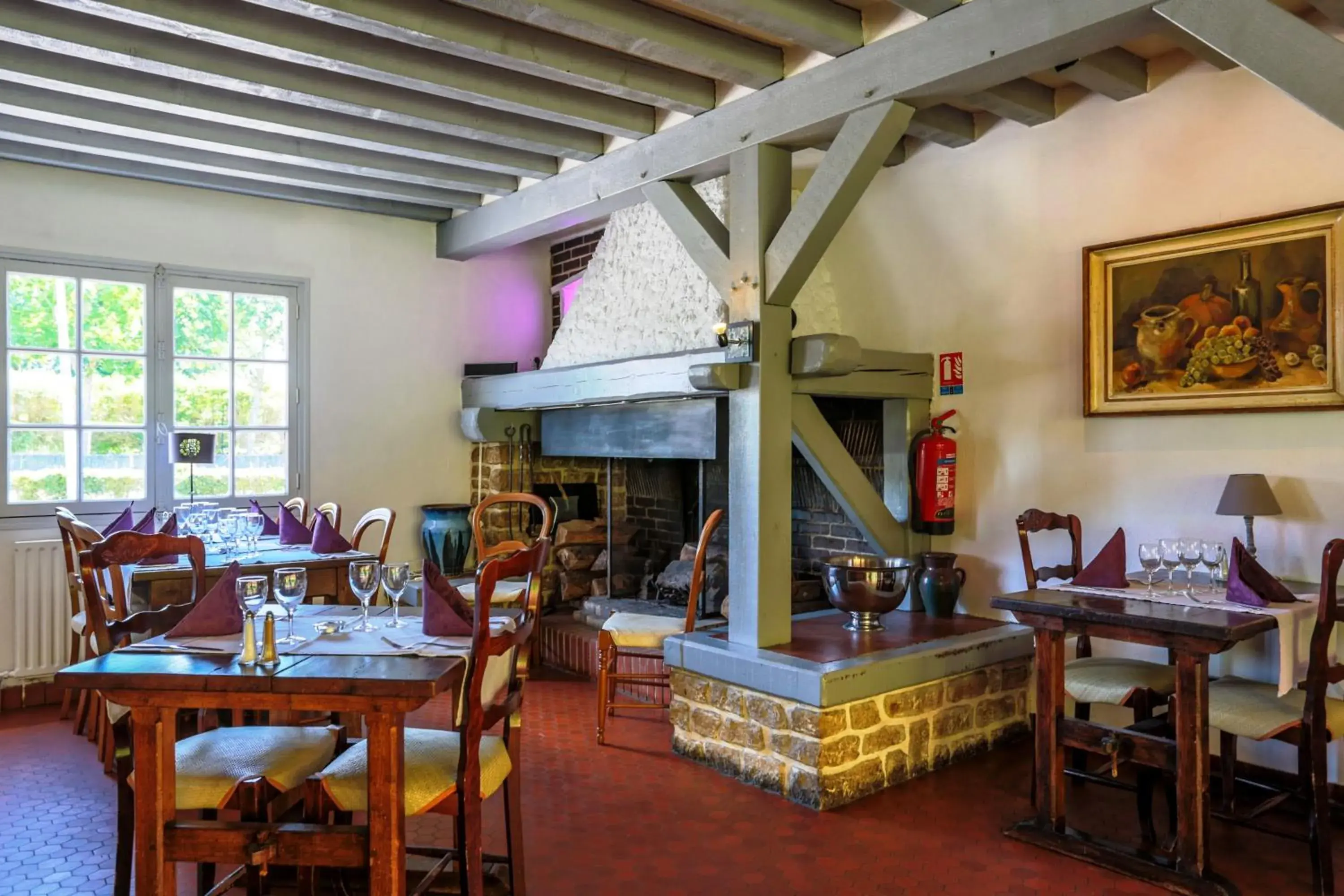 Restaurant/places to eat in Logis Le Relais De Pouilly Restaurant/places to eat in Logis Le Relais De Pouilly