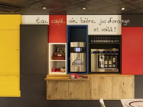 Ibis Évry-Courcouronnes Ibis Évry-Courcouronnes