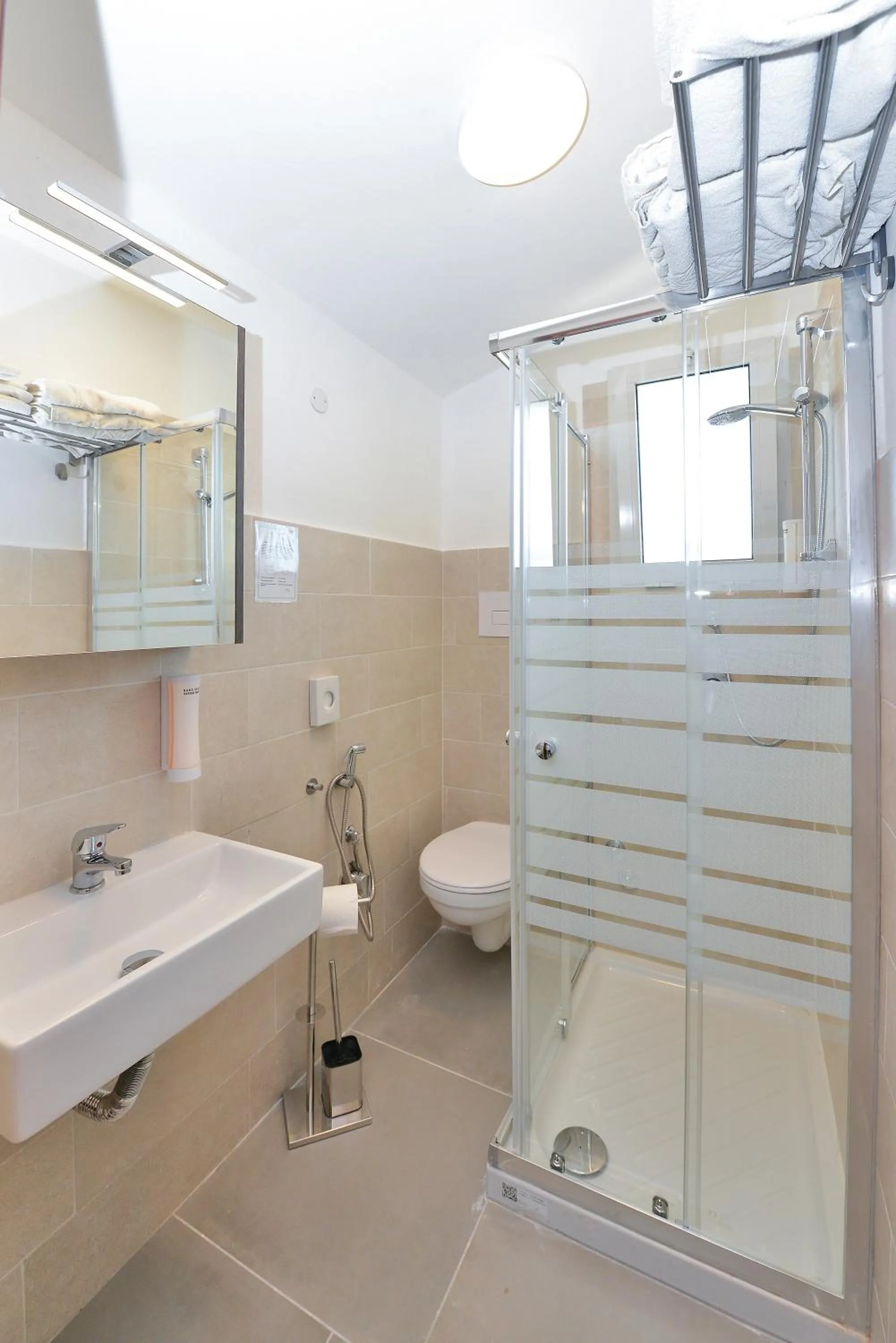 Bathroom in Hotel Itta