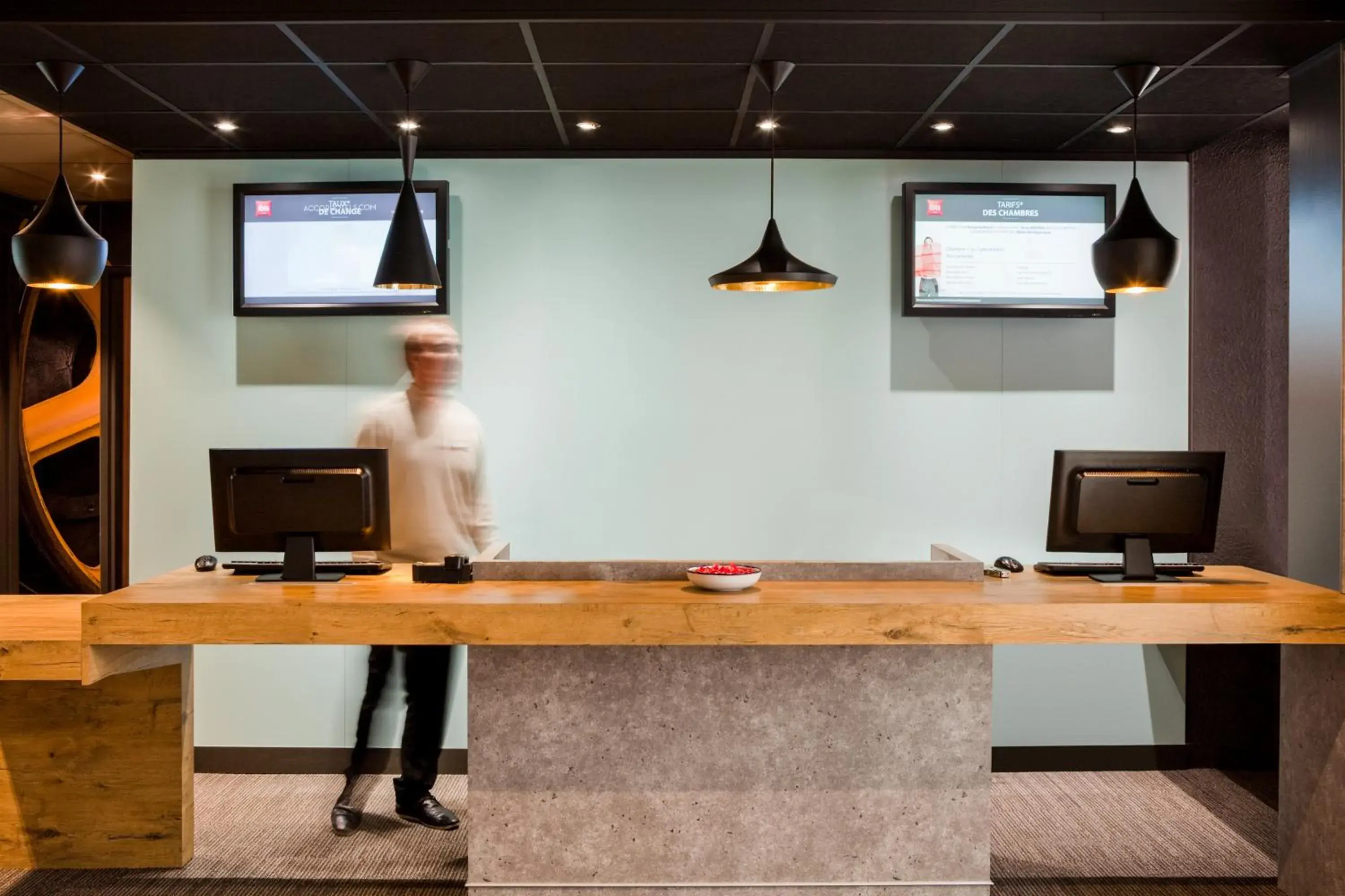 Lobby or reception in ibis Maine Montparnasse Lobby or reception in ibis Maine Montparnasse