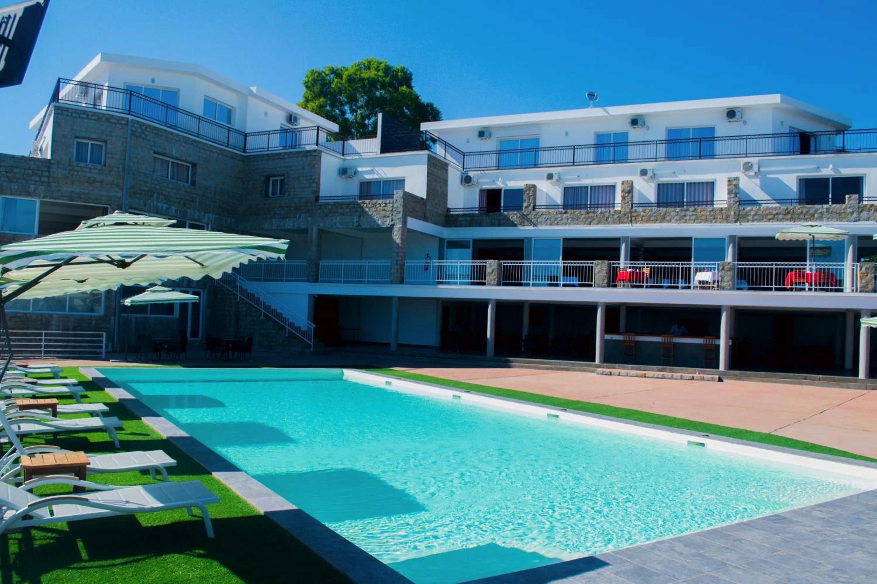 Restaurant/places to eat in Orangea Beach Resort