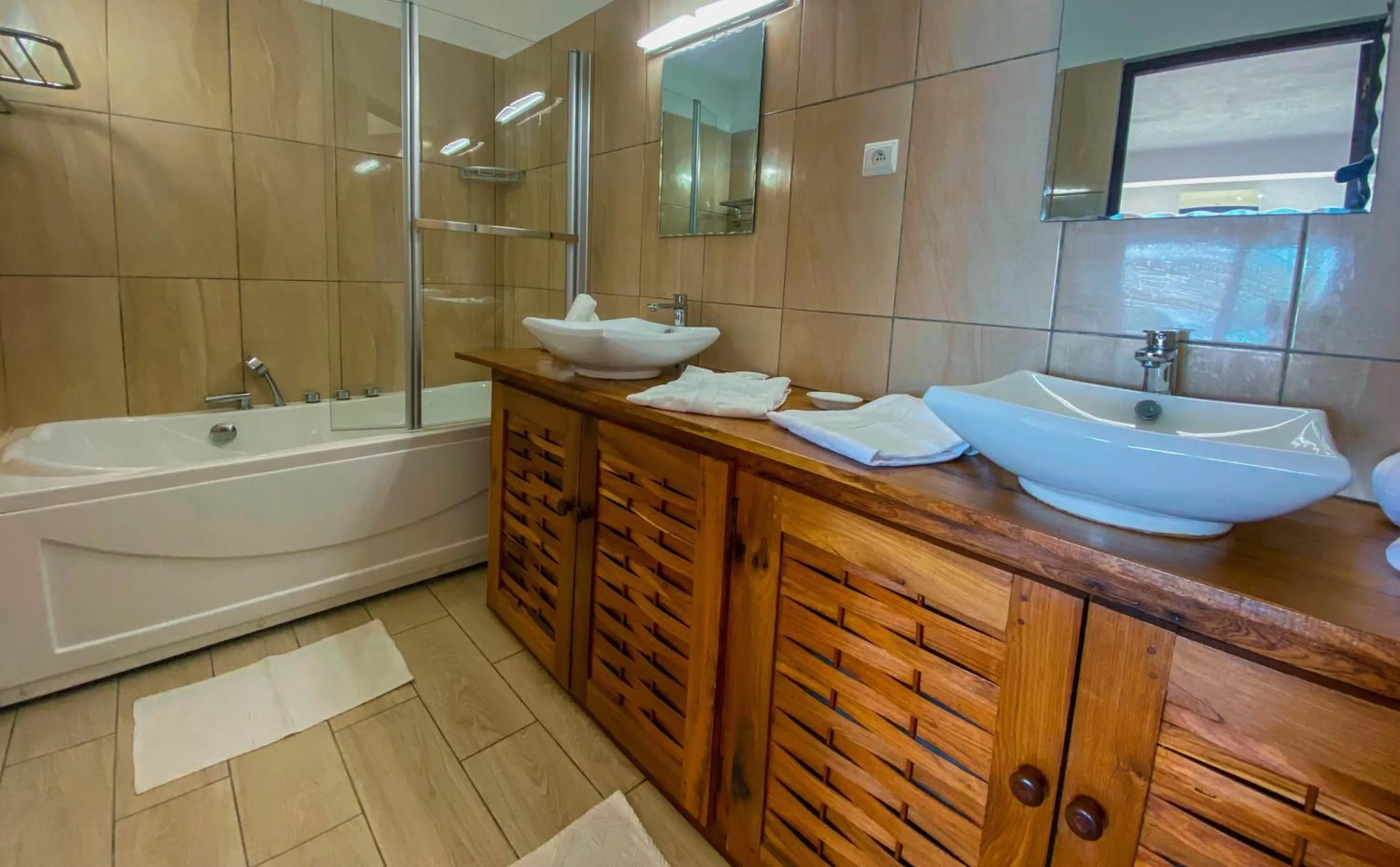 Bathroom in Orangea Beach Resort