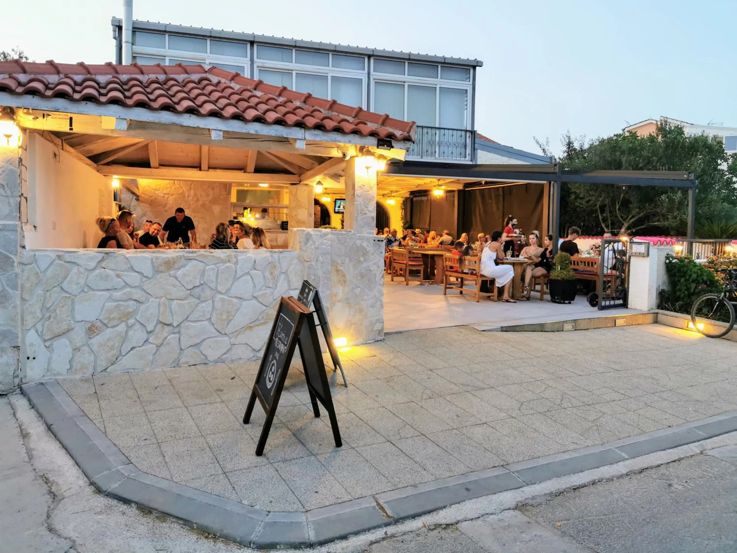 Property building in Pansion Karoca